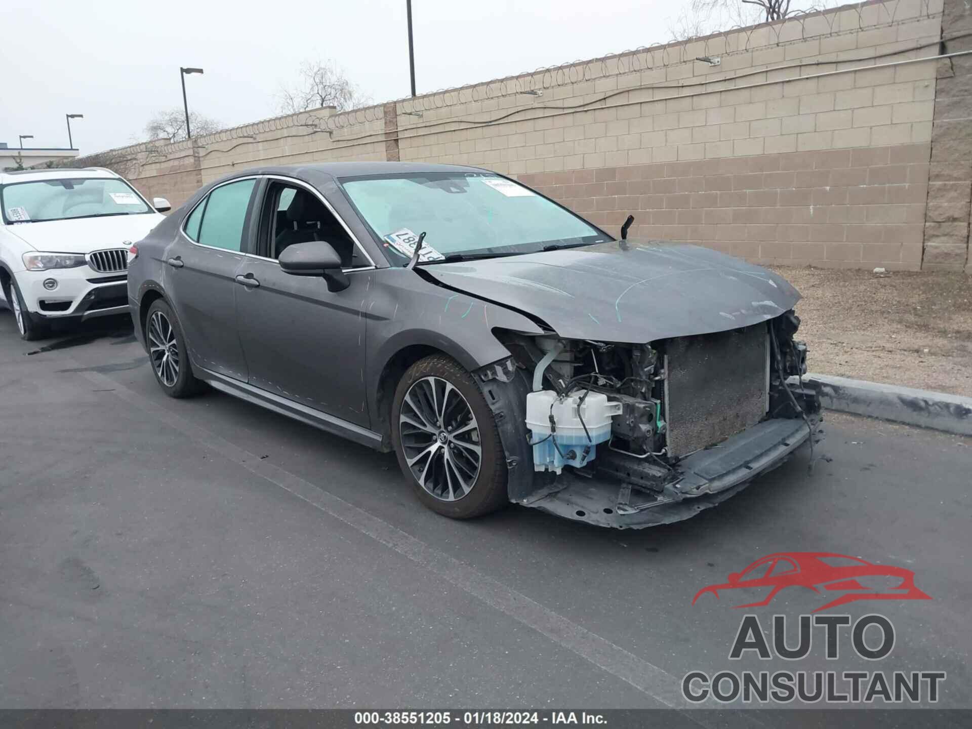 TOYOTA CAMRY 2019 - 4T1B11HK2KU204209