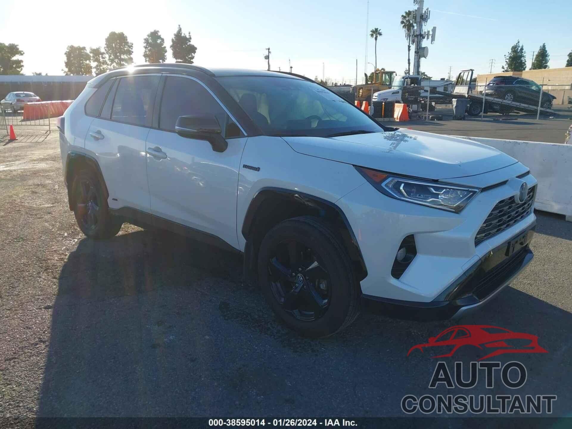 TOYOTA RAV4 2019 - JTMEWRFV1KD509943