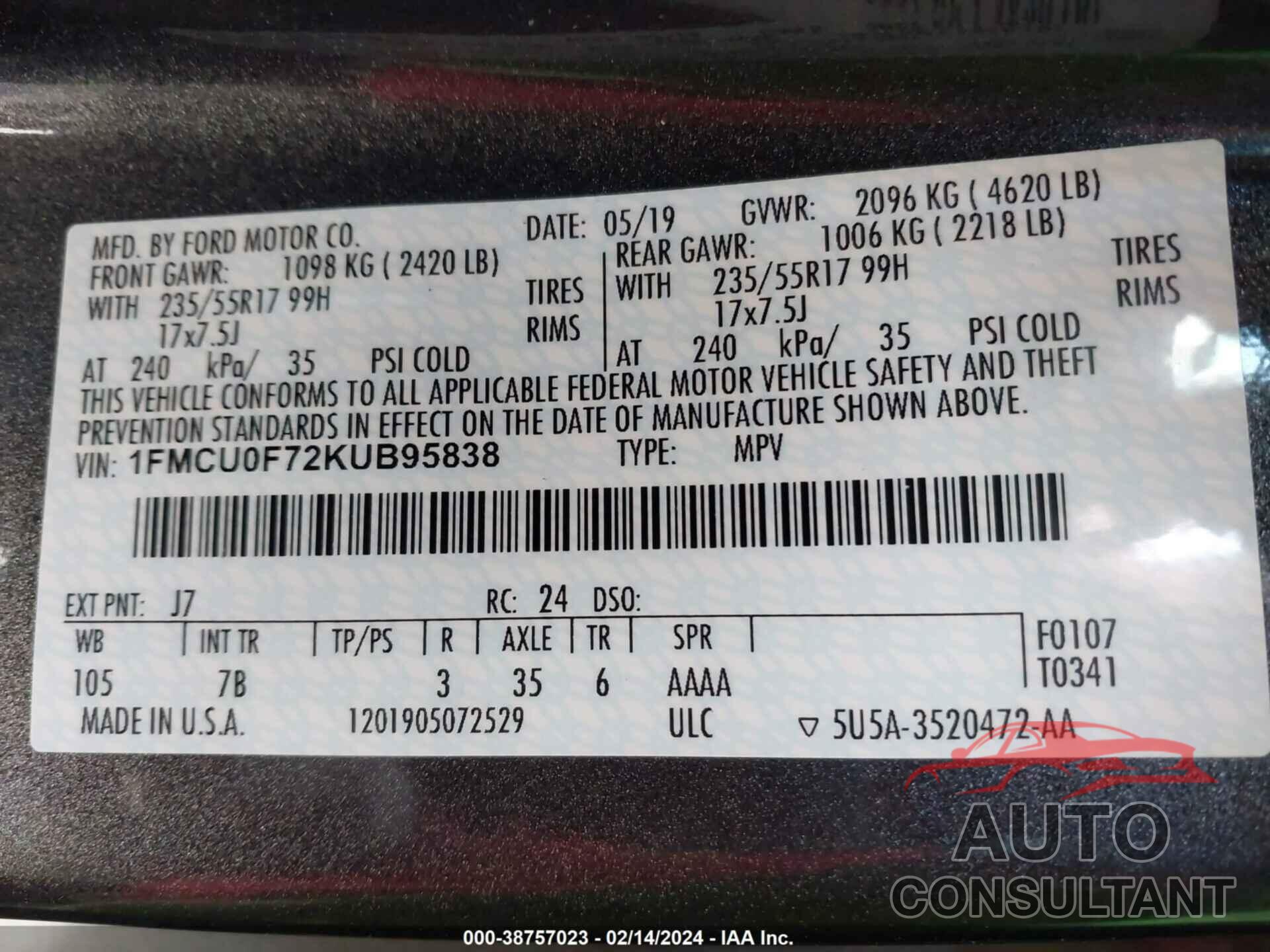 FORD ESCAPE 2019 - 1FMCU0F72KUB95838