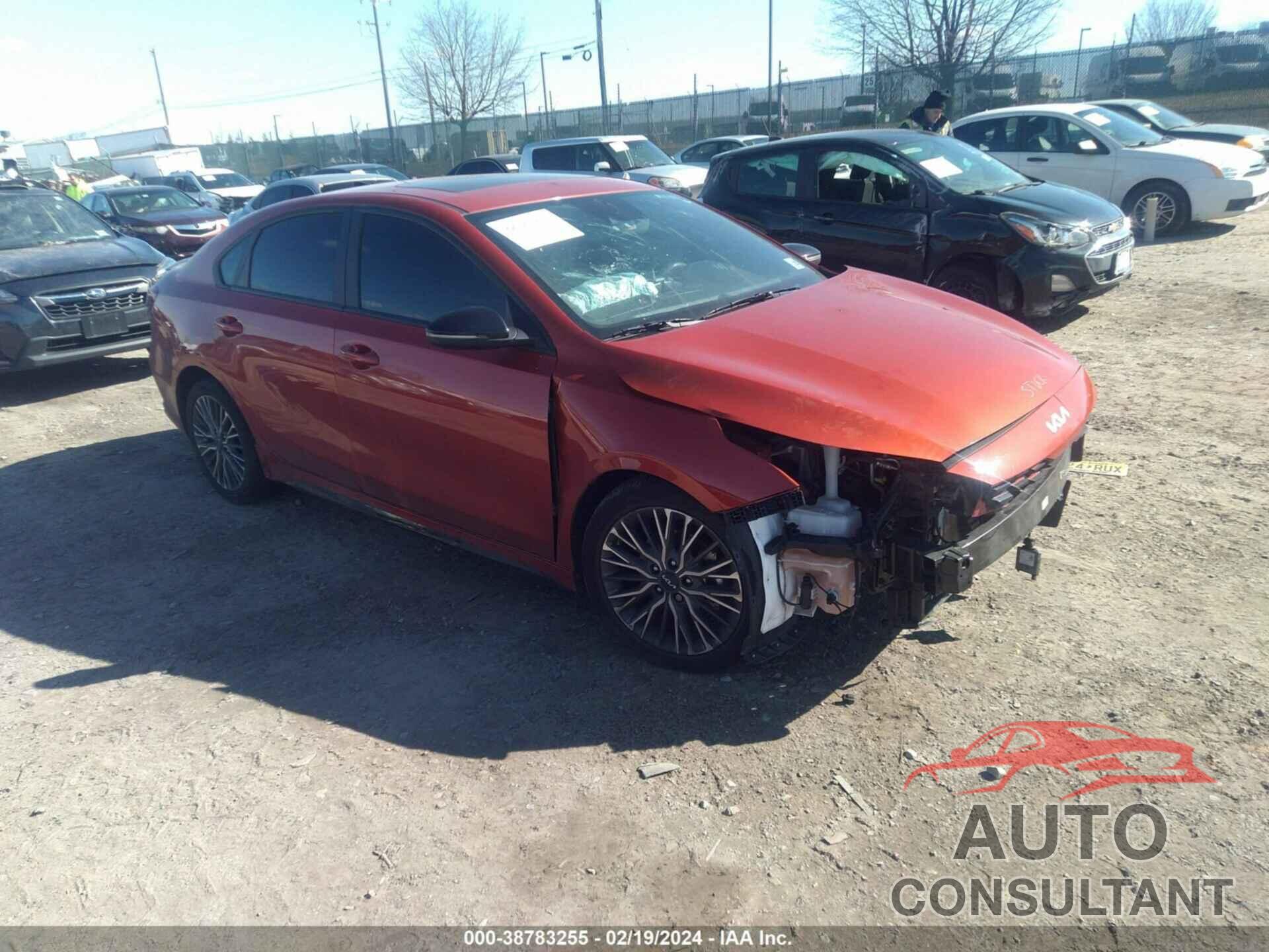 KIA FORTE 2023 - 3KPF54AD4PE551036