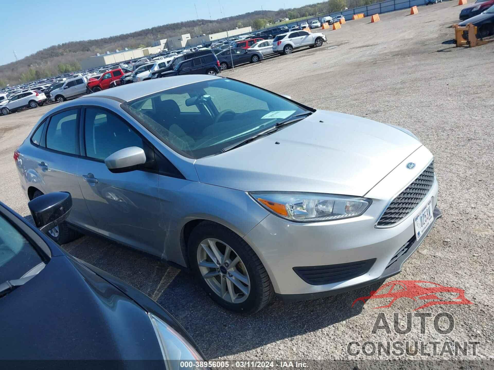 FORD FOCUS 2018 - 1FADP3F20JL328838