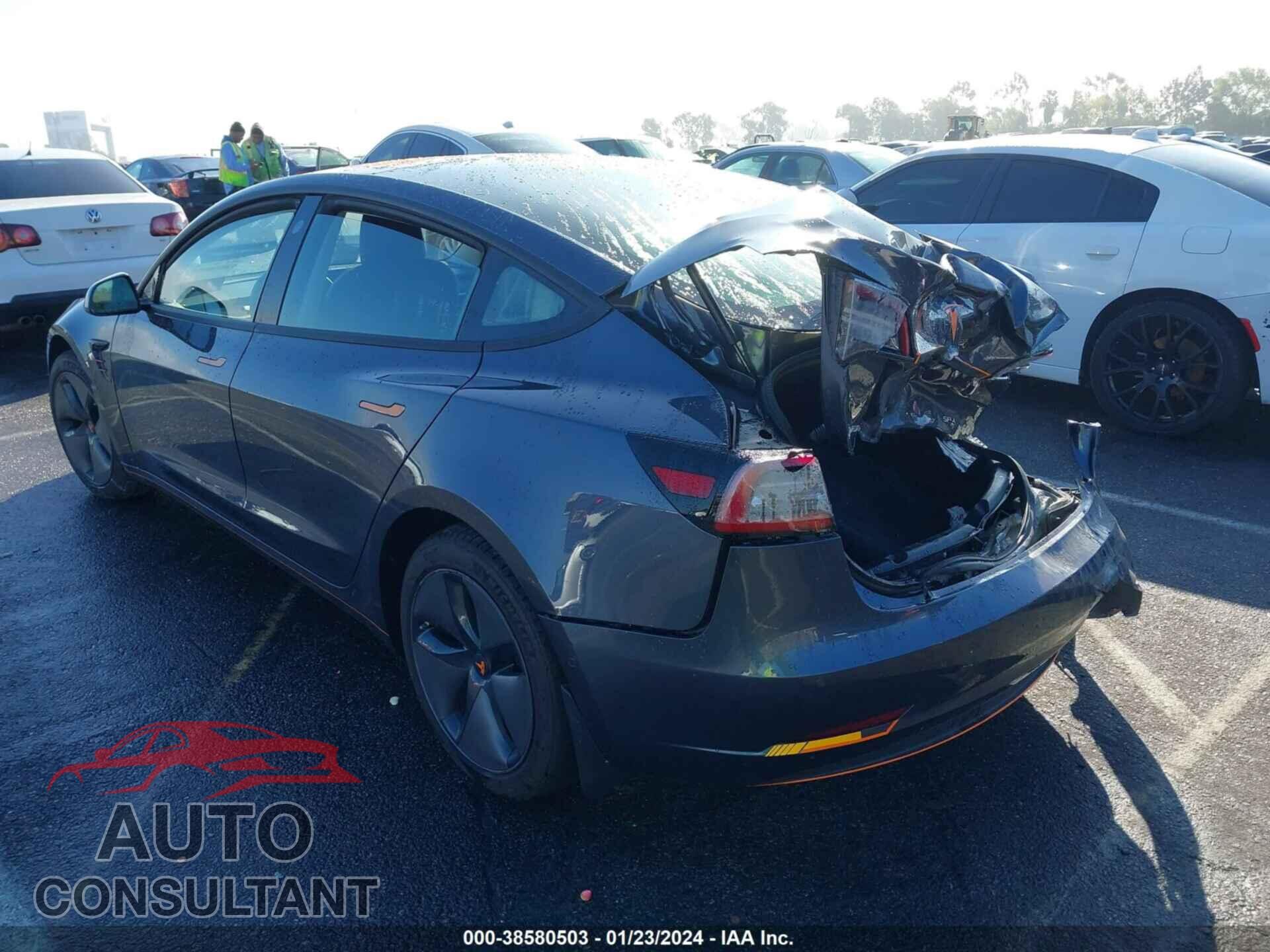 TESLA MODEL 3 2018 - 5YJ3E1EA4JF058010