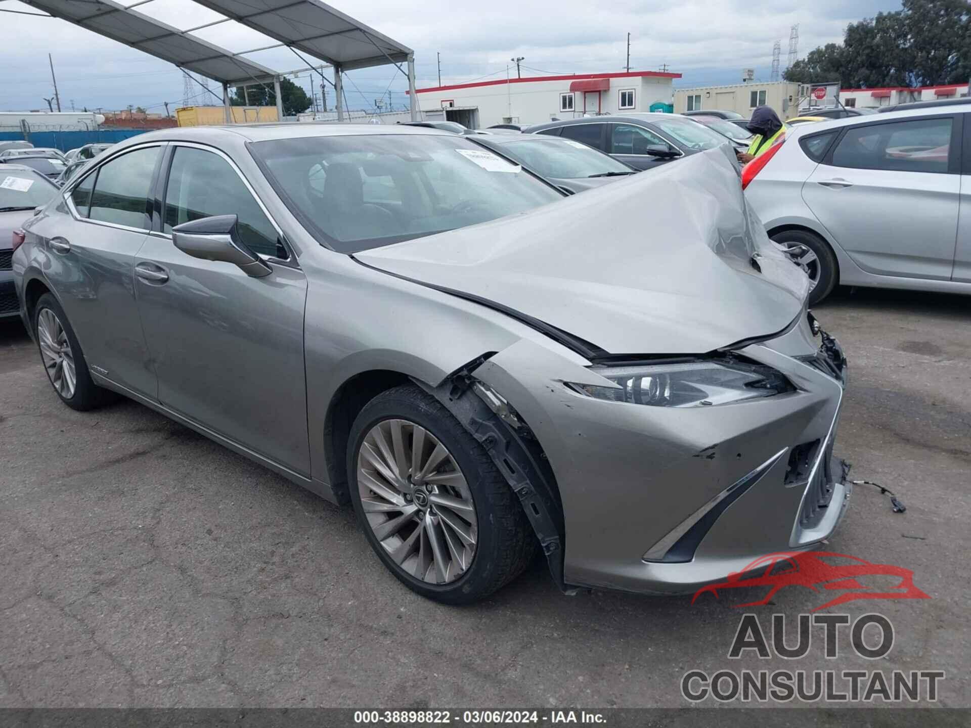 LEXUS ES 2019 - JTHB21B10K2027297