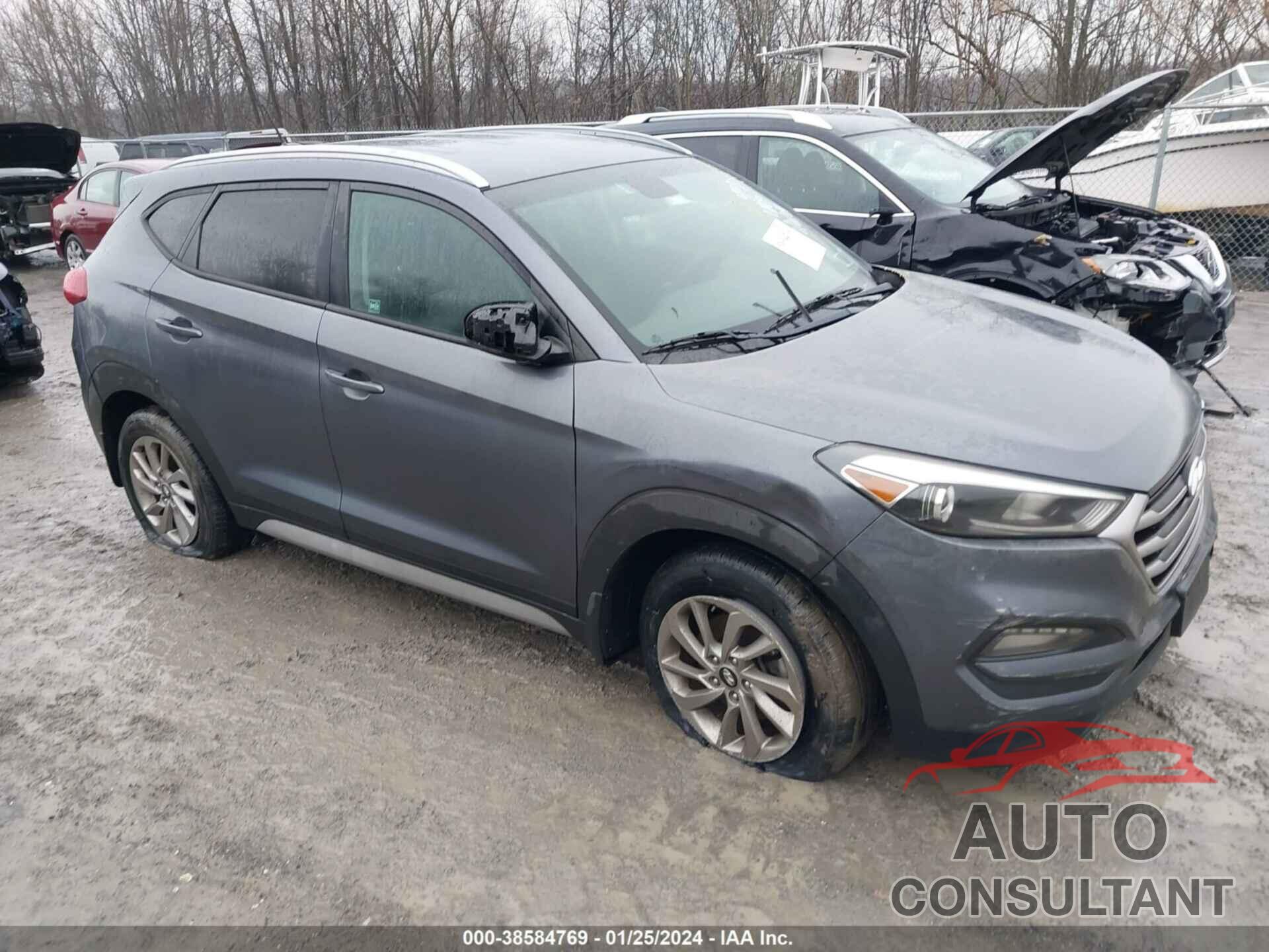 HYUNDAI TUCSON 2017 - KM8J3CA47HU572696