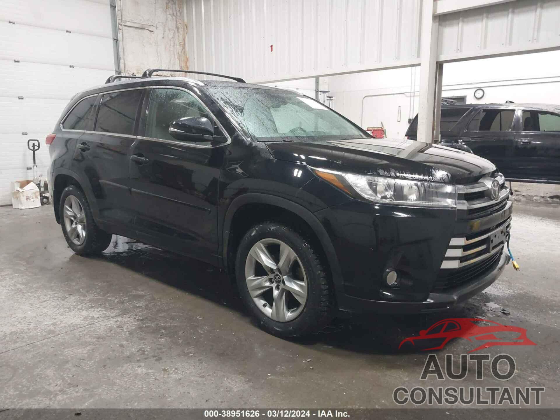 TOYOTA HIGHLANDER 2017 - 5TDDZRFH9HS396477