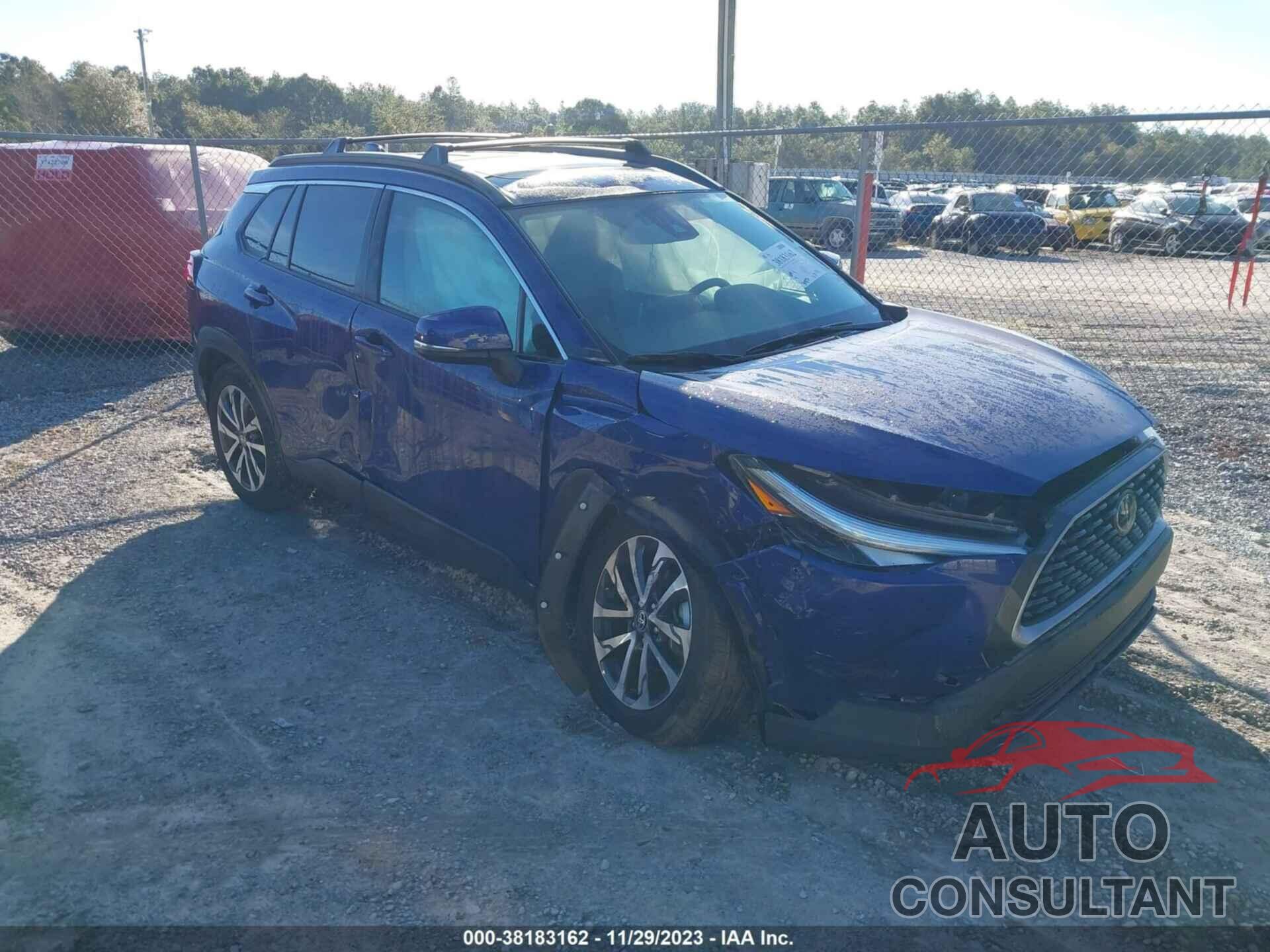 TOYOTA COROLLA CROSS 2022 - 7MUDAABG6NV003395