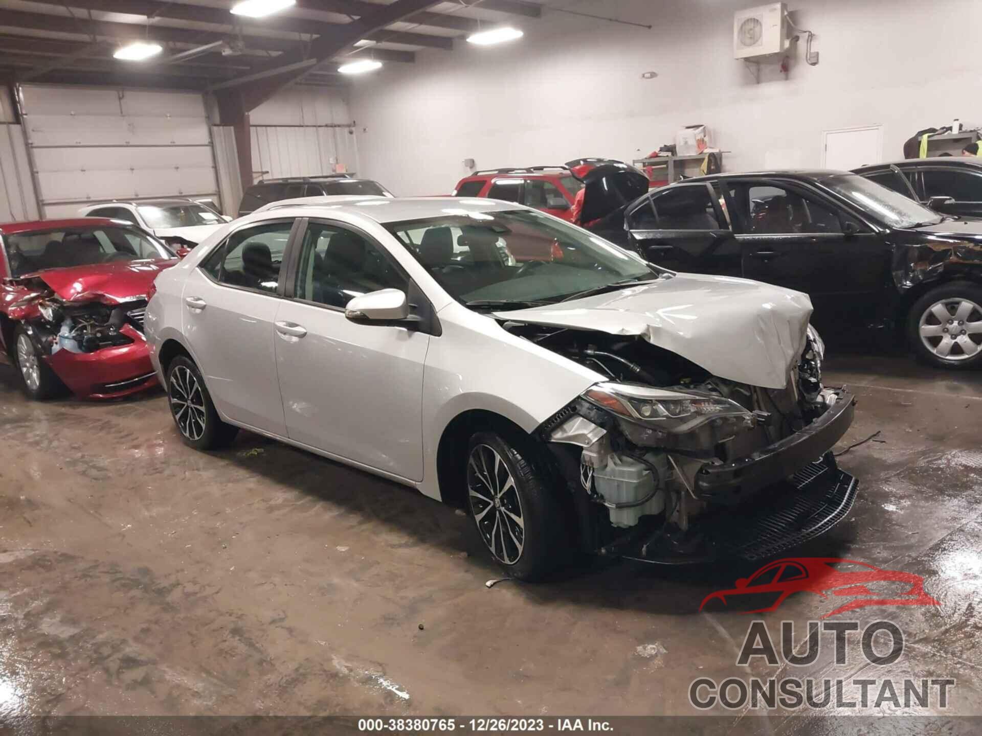 TOYOTA COROLLA 2017 - 5YFBURHE8HP596932