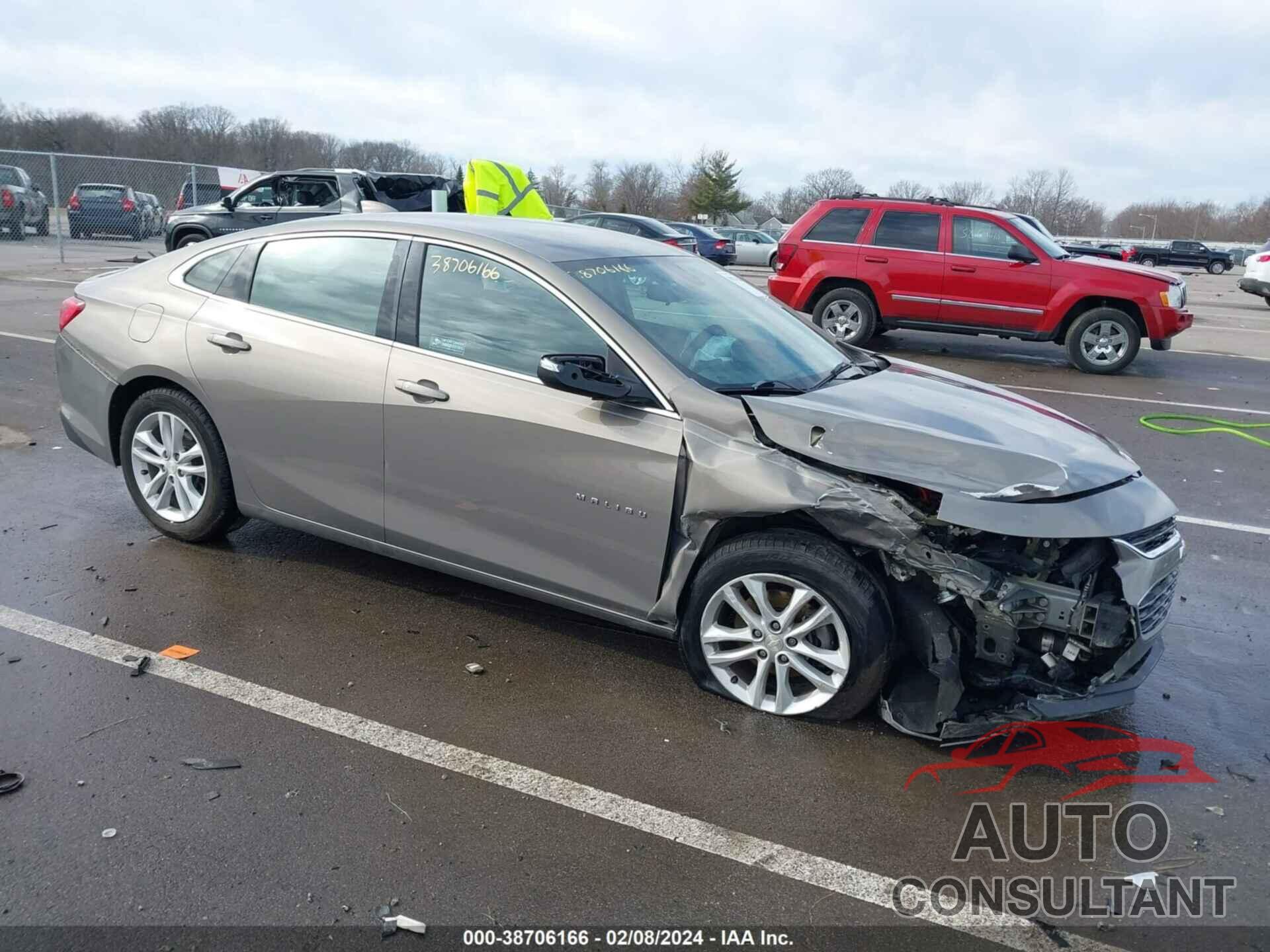 CHEVROLET MALIBU 2017 - 1G1ZE5ST8HF227693