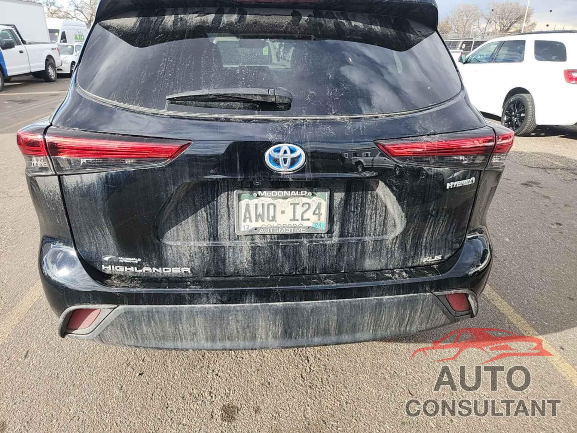 TOYOTA HIGHLANDER 2021 - 5TDHBRCH2MS067530