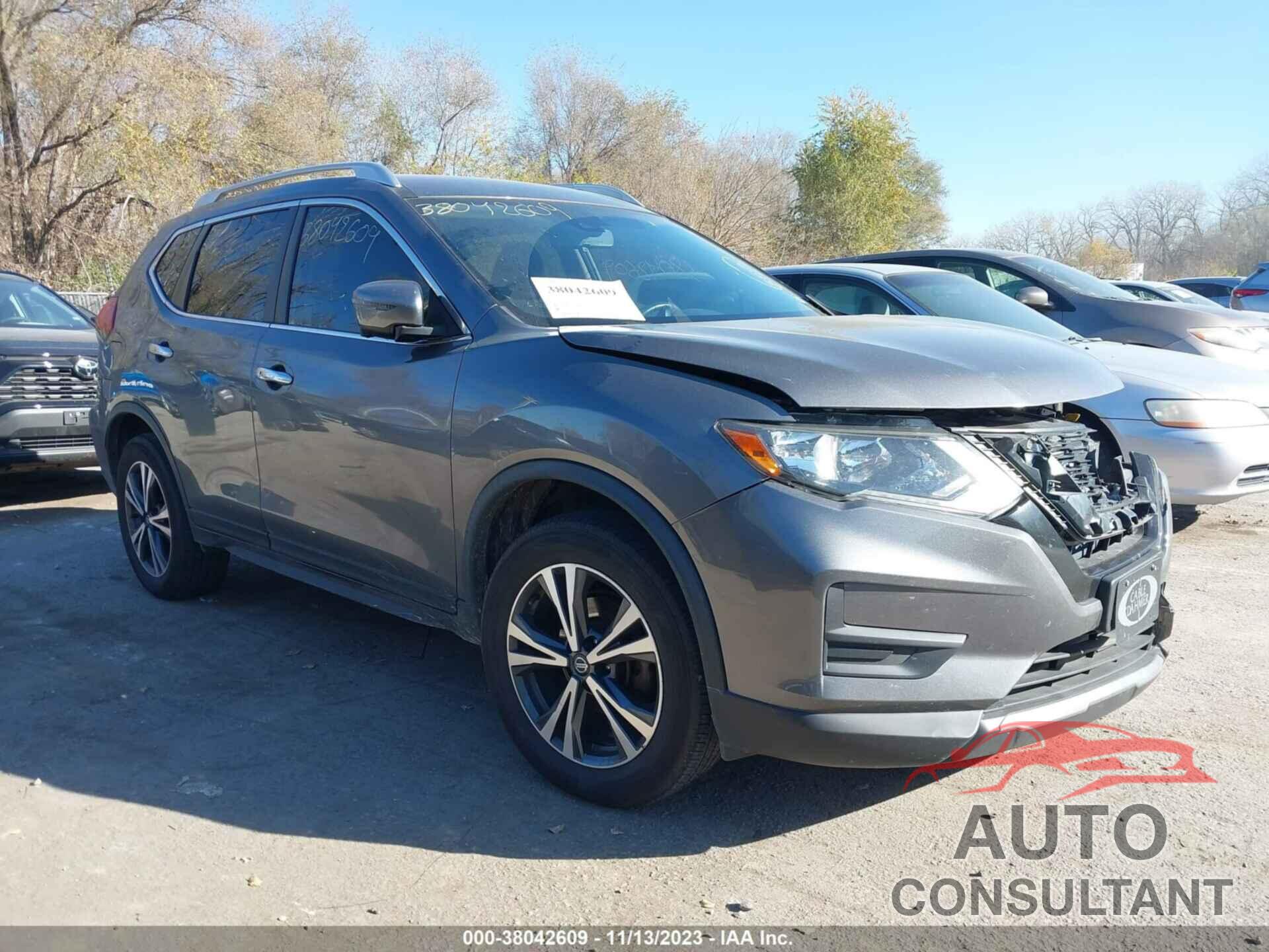 NISSAN ROGUE 2019 - JN8AT2MV5KW390577