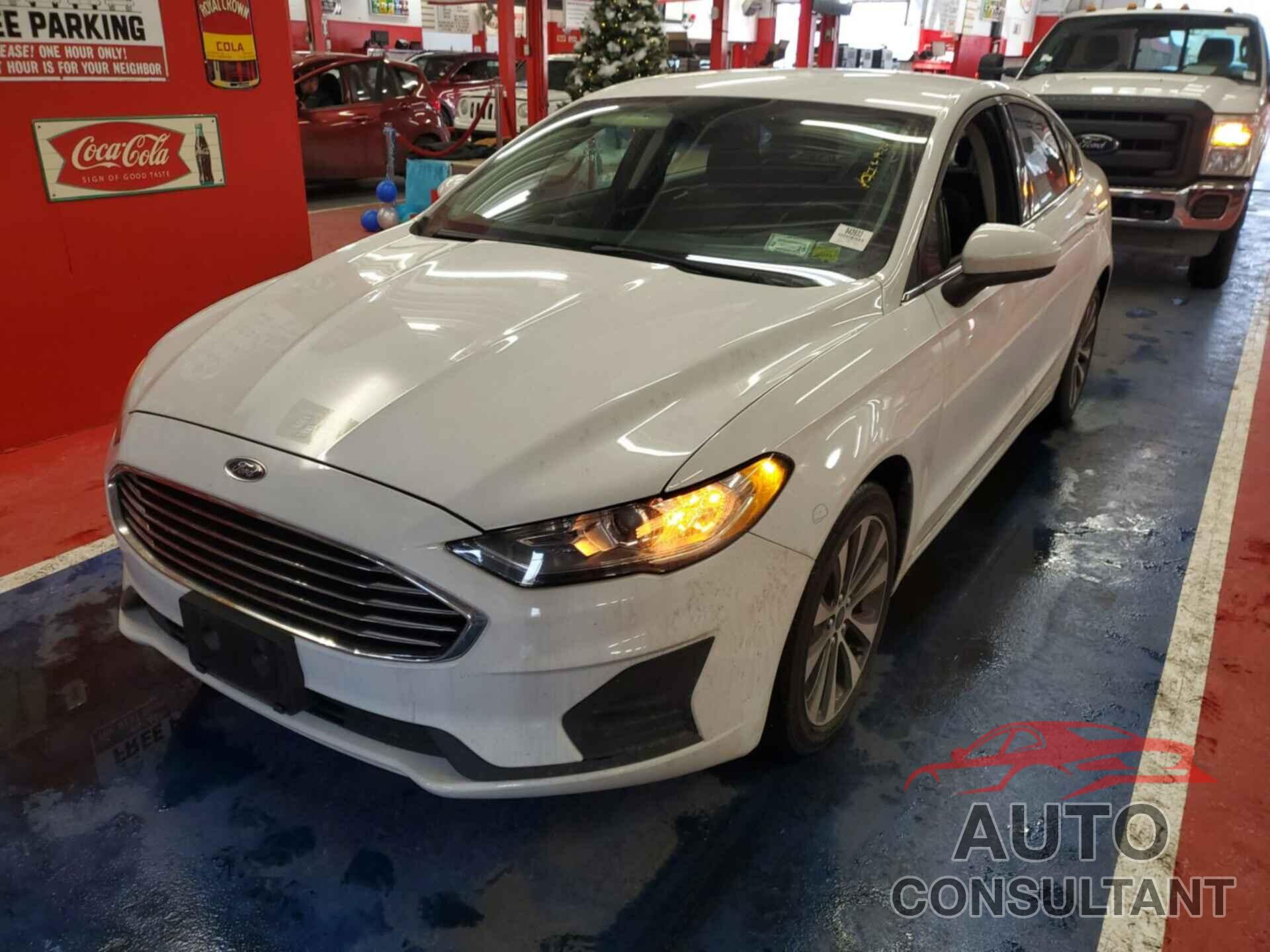 FORD FUSION 2019 - 3FA6P0T96KR157444