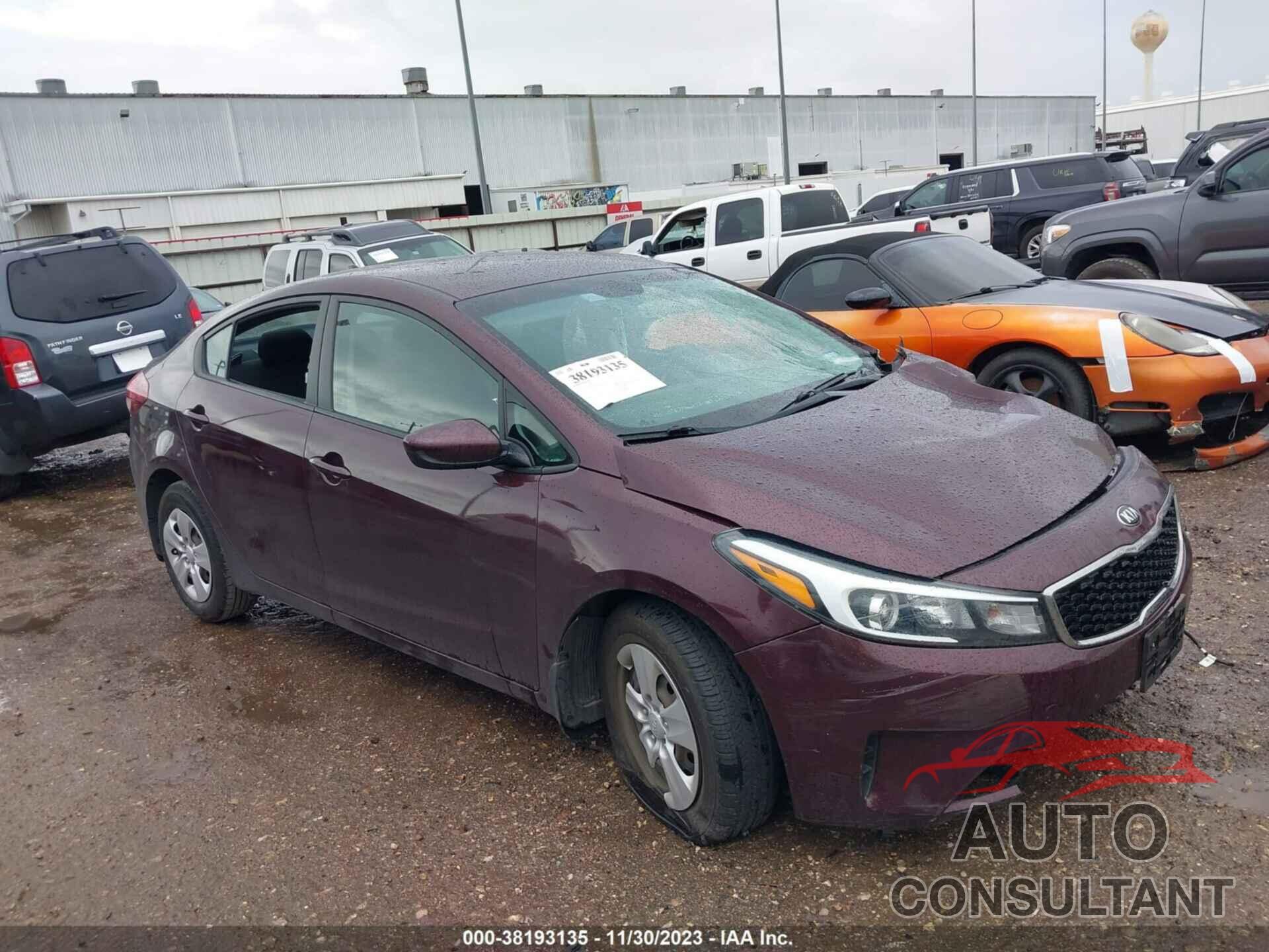 KIA FORTE 2018 - 3KPFK4A75JE204244