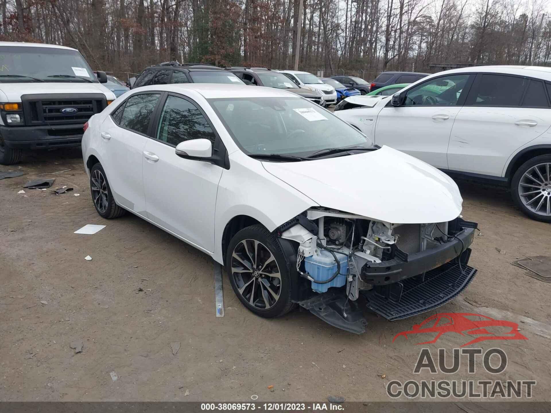 TOYOTA COROLLA 2018 - 5YFBURHE8JP743188