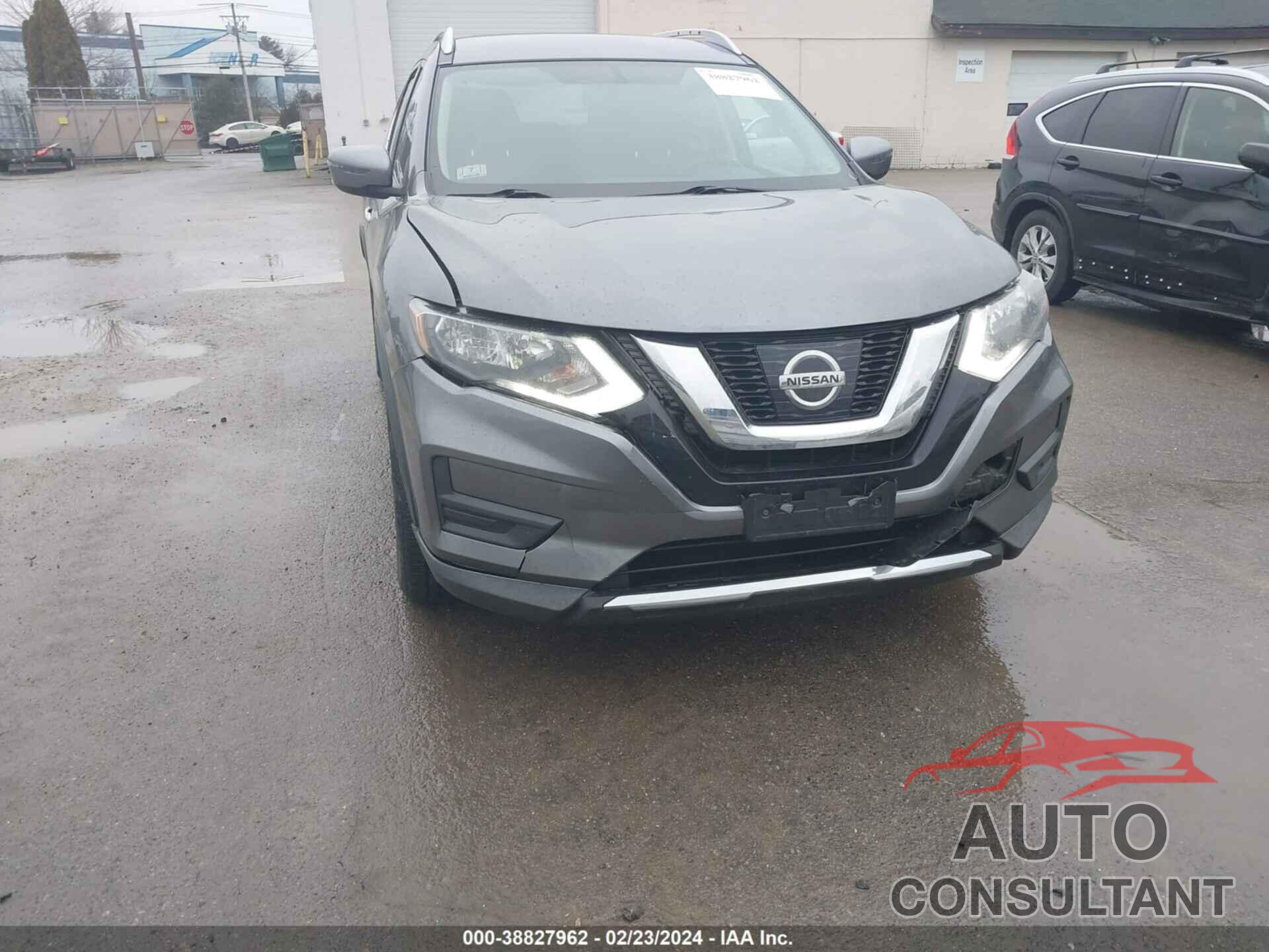 NISSAN ROGUE 2017 - KNMAT2MV3HP596785