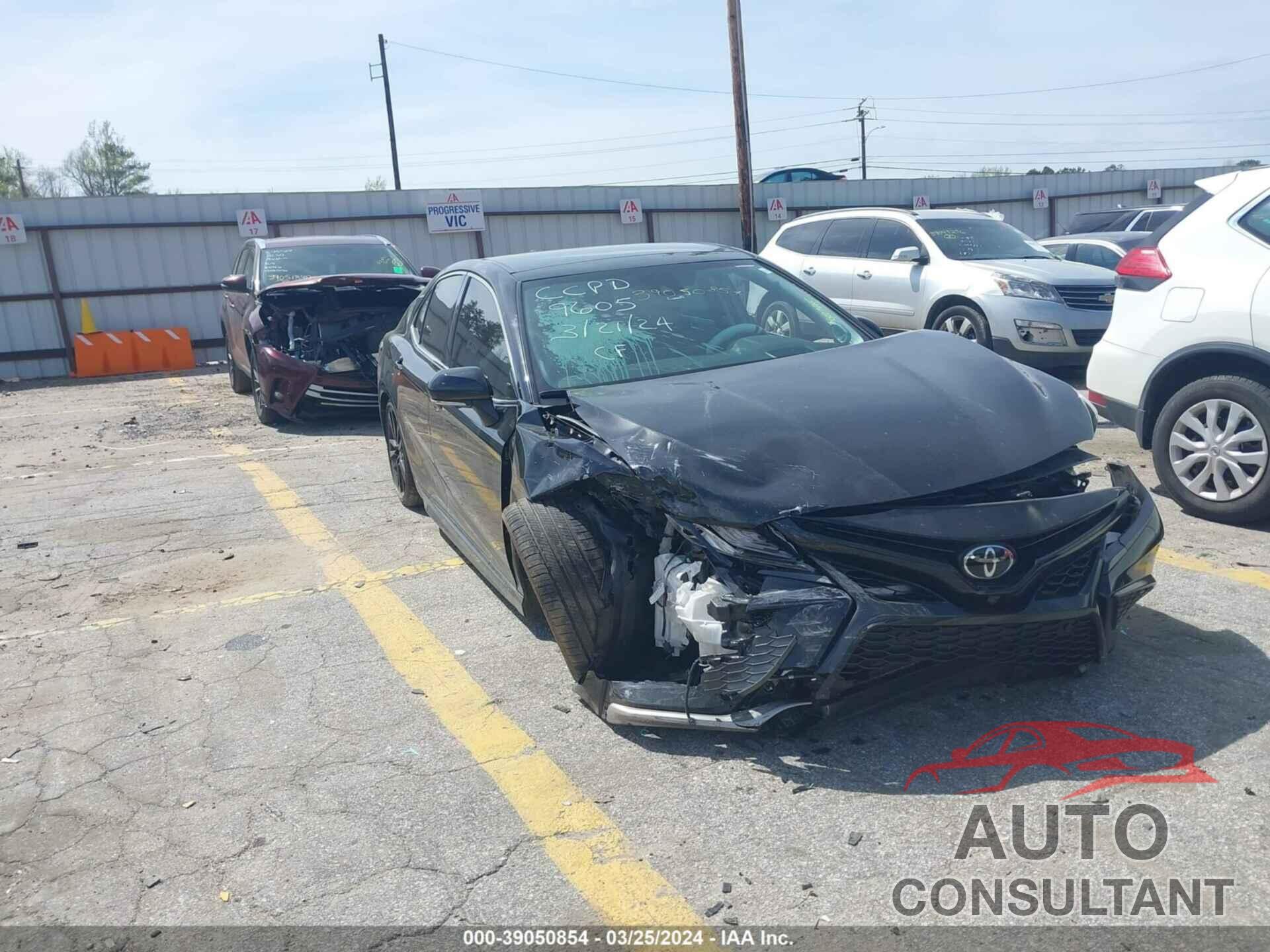 TOYOTA CAMRY 2022 - 4T1KZ1AK3NU069605