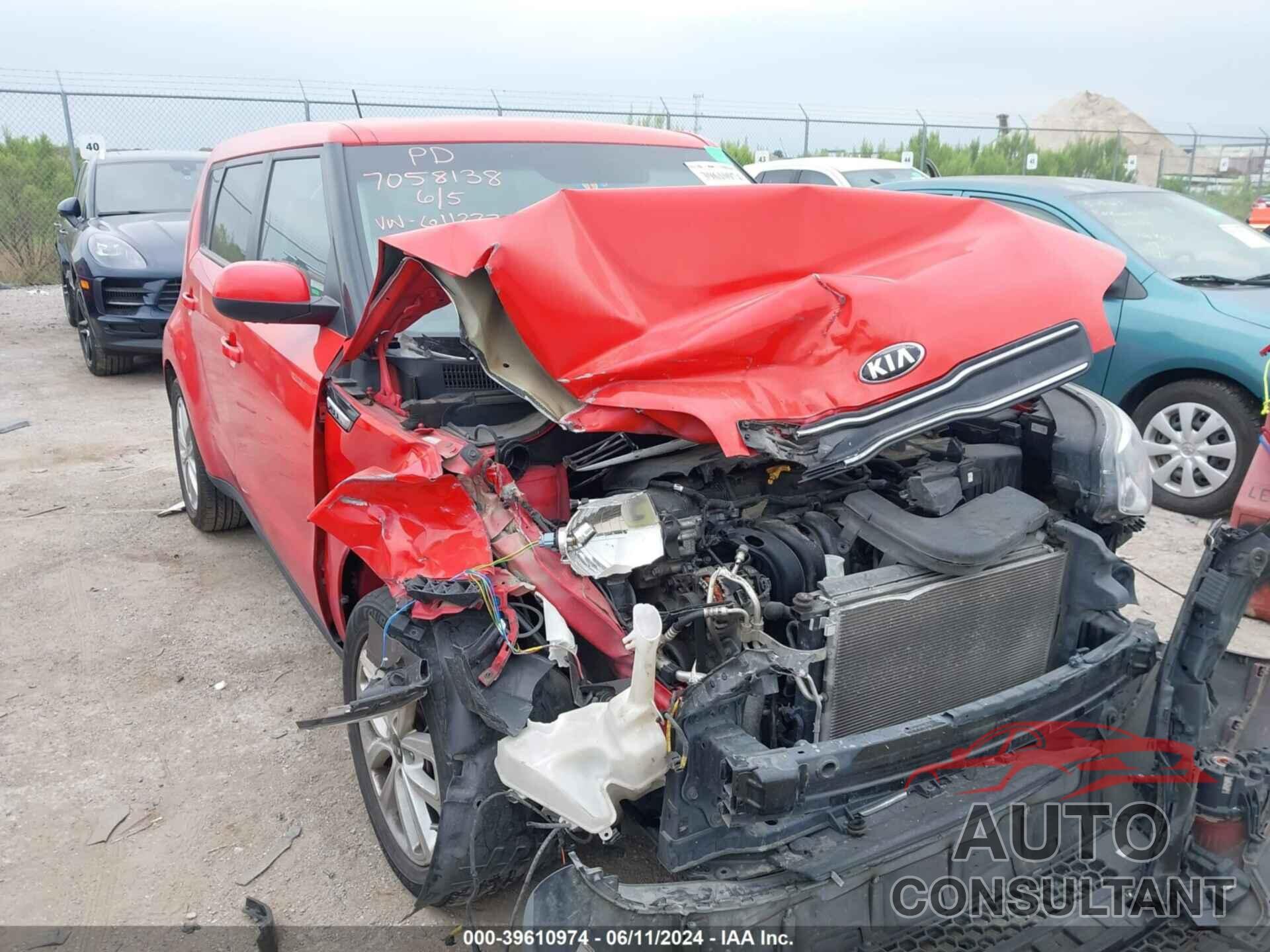 KIA SOUL 2018 - KNDJP3A52J7611233