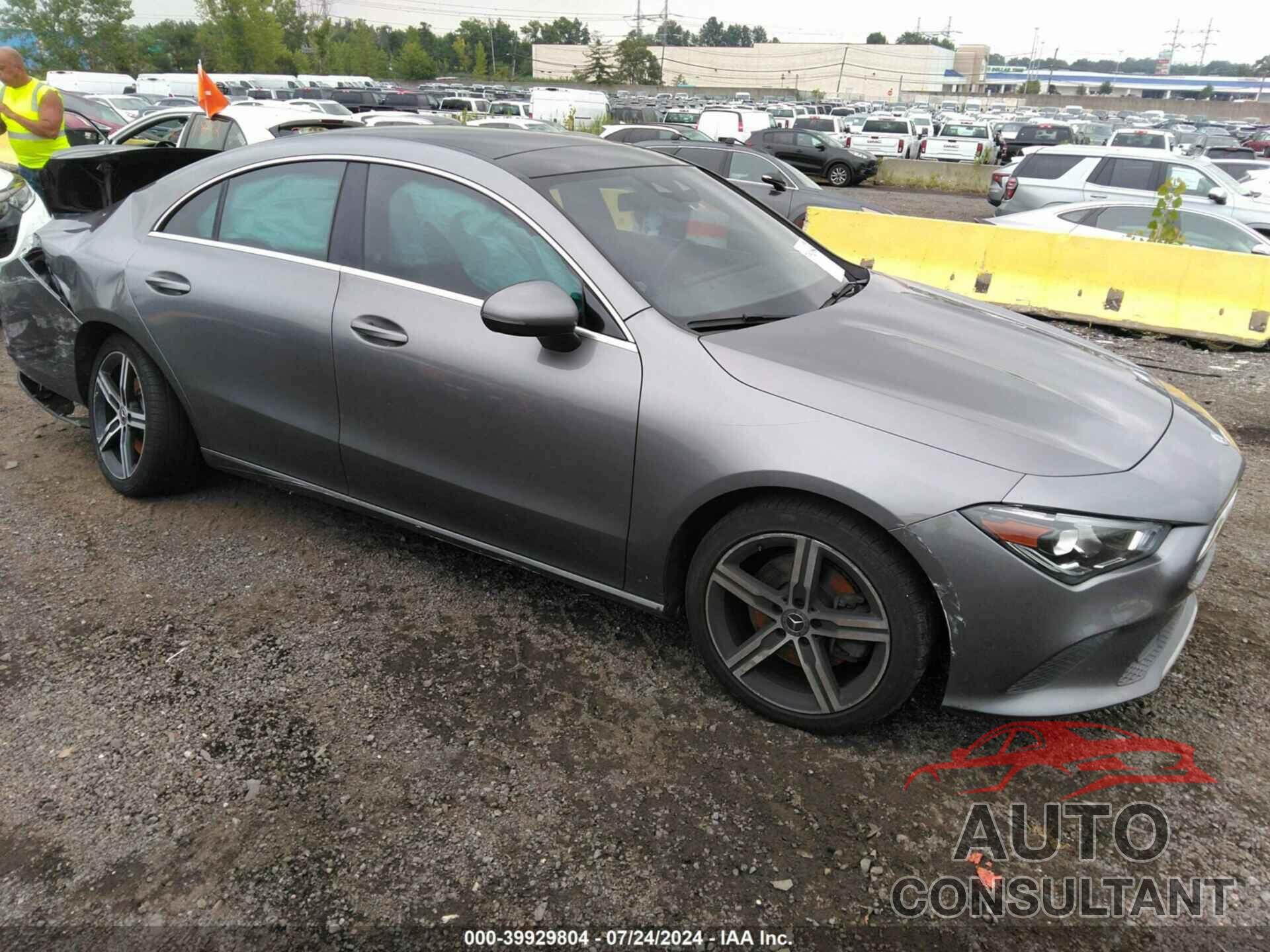 MERCEDES-BENZ CLA 250 2020 - WDD5J4HB0LN031486