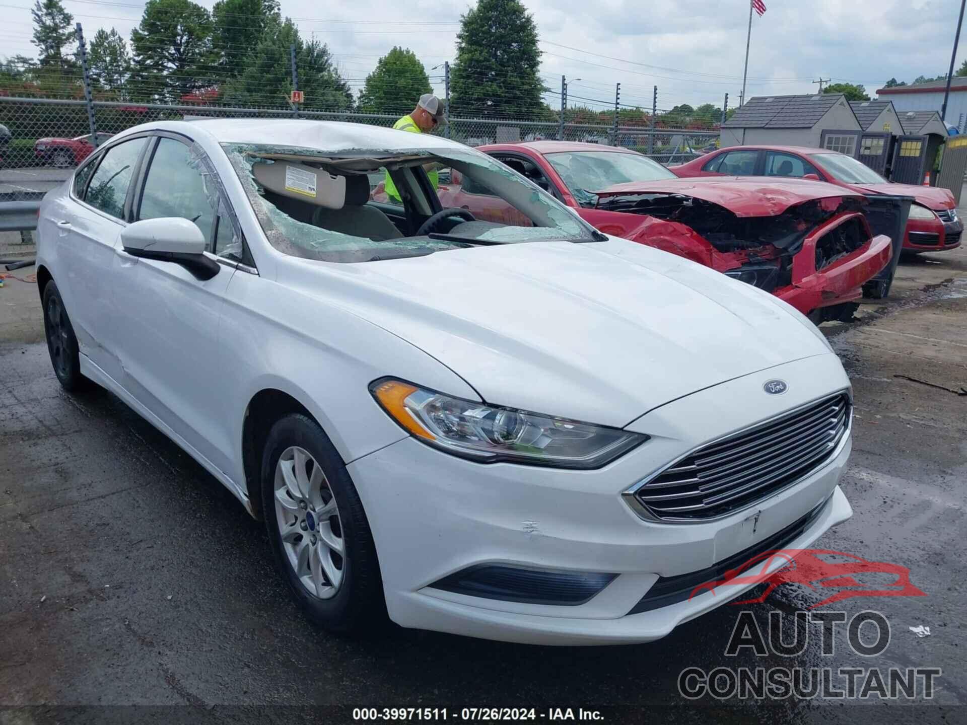 FORD FUSION 2017 - 3FA6P0G72HR159788