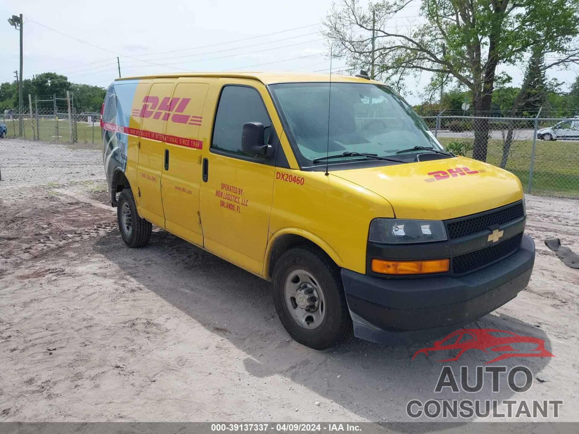 CHEVROLET EXPRESS CARGO 2020 - 1GCWGAFP9L1252151