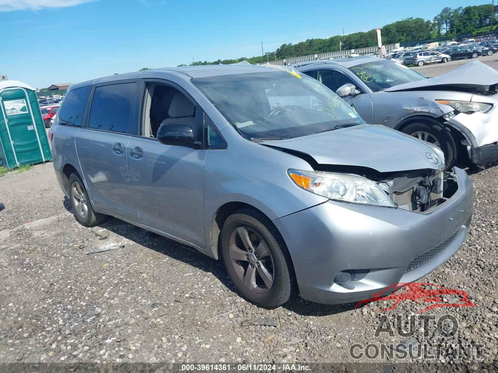 TOYOTA SIENNA 2016 - 5TDZK3DC2GS699906