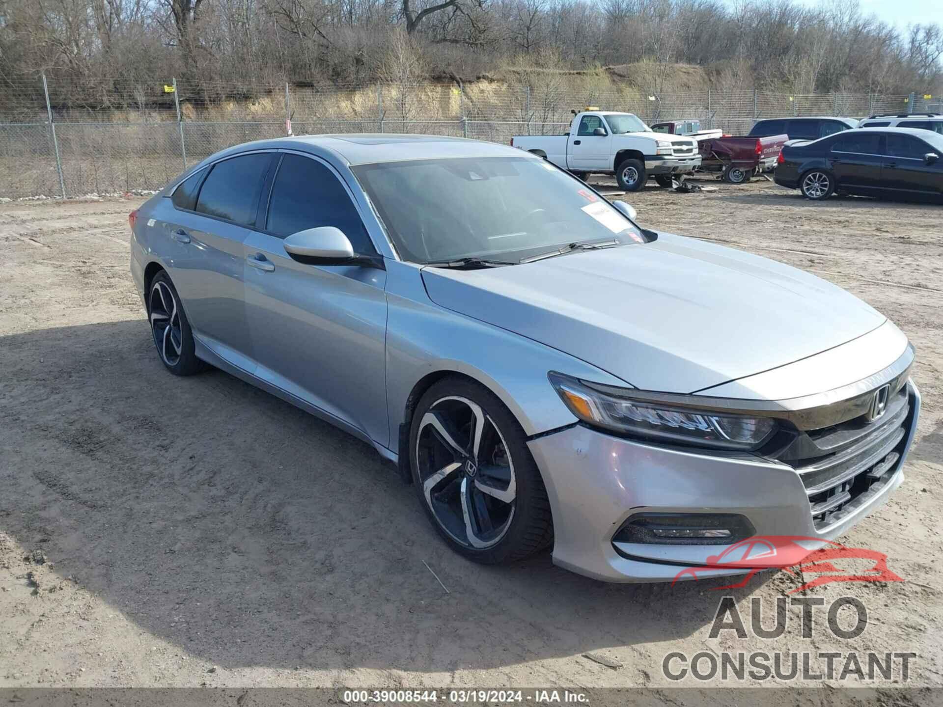 HONDA ACCORD 2018 - 1HGCV2F37JA004183