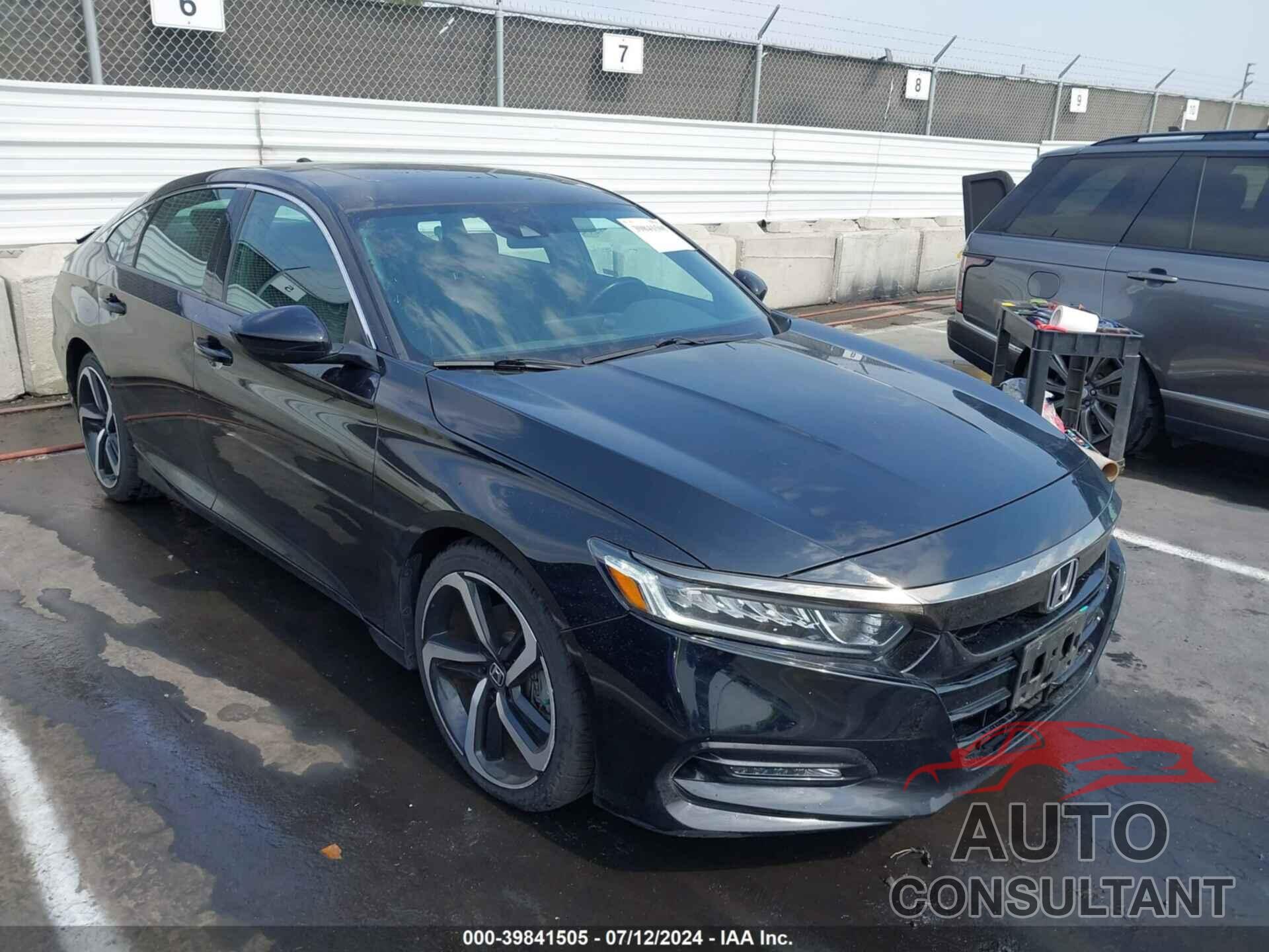 HONDA ACCORD 2018 - 1HGCV2F31JA025448