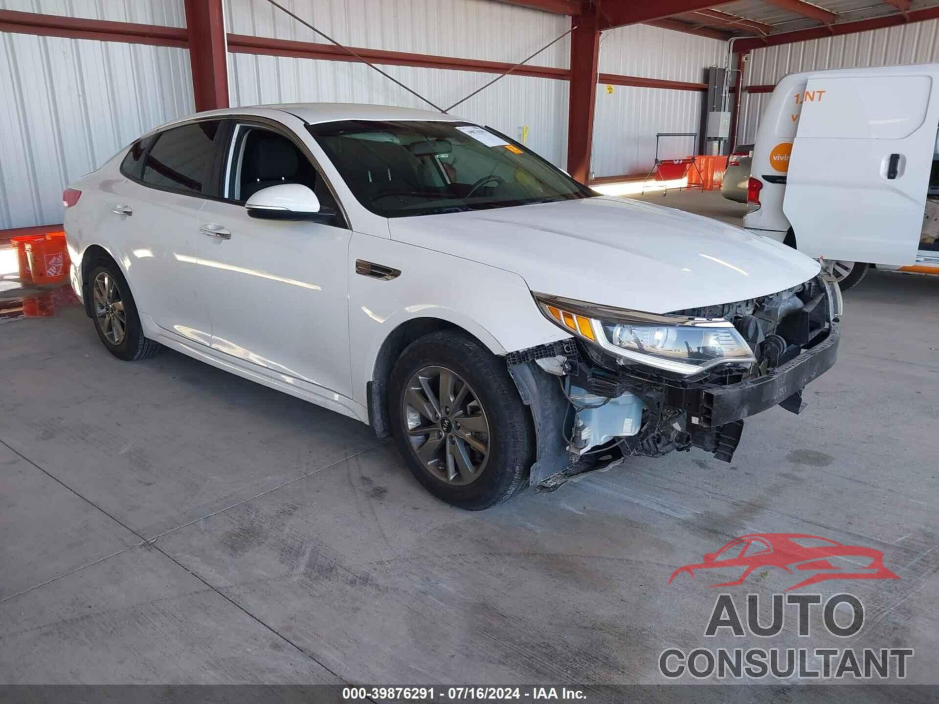 KIA OPTIMA 2018 - 5XXGT4L15JG207906
