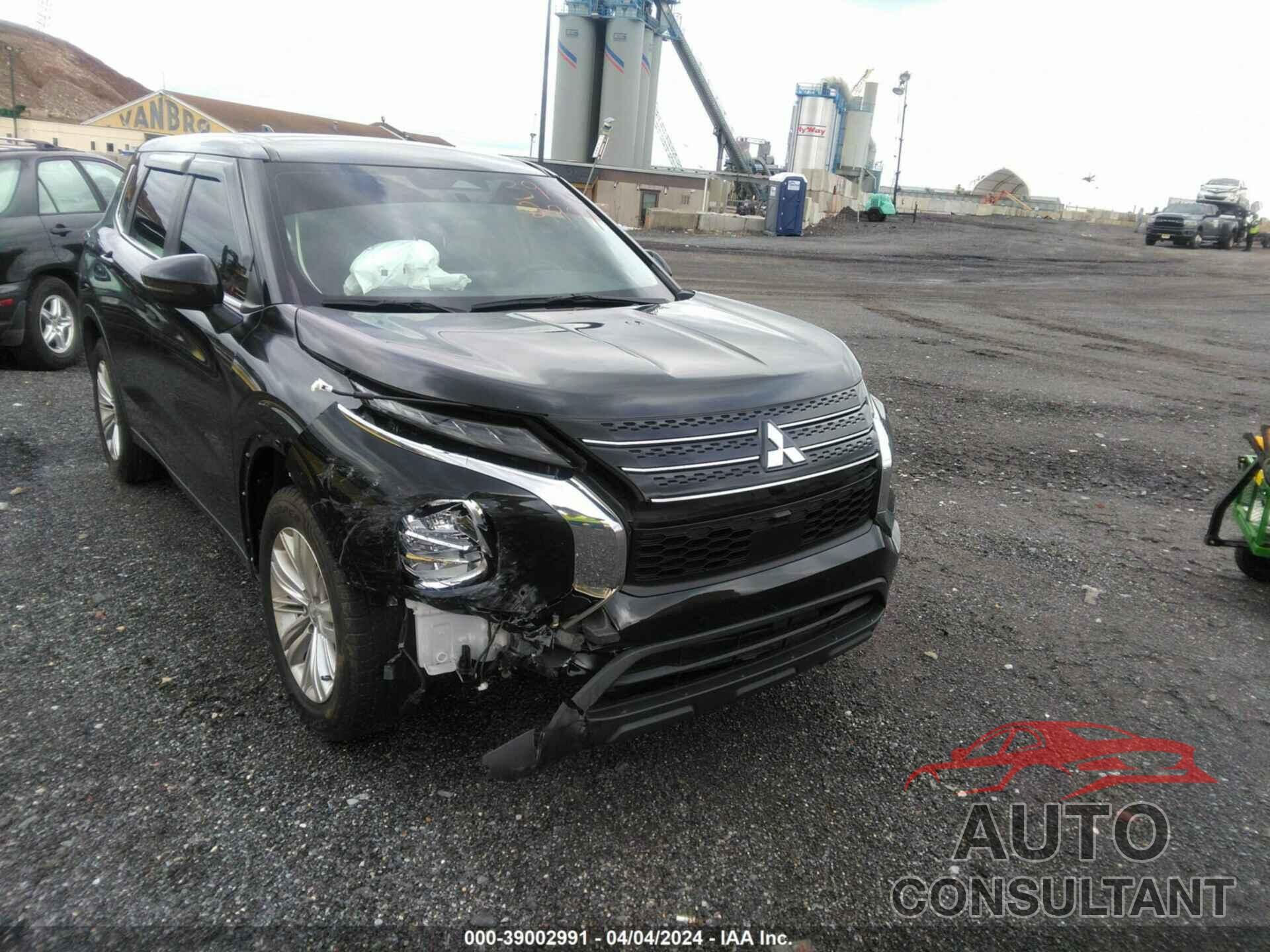 MITSUBISHI OUTLANDER 2022 - JA4J3TA8XNZ035577