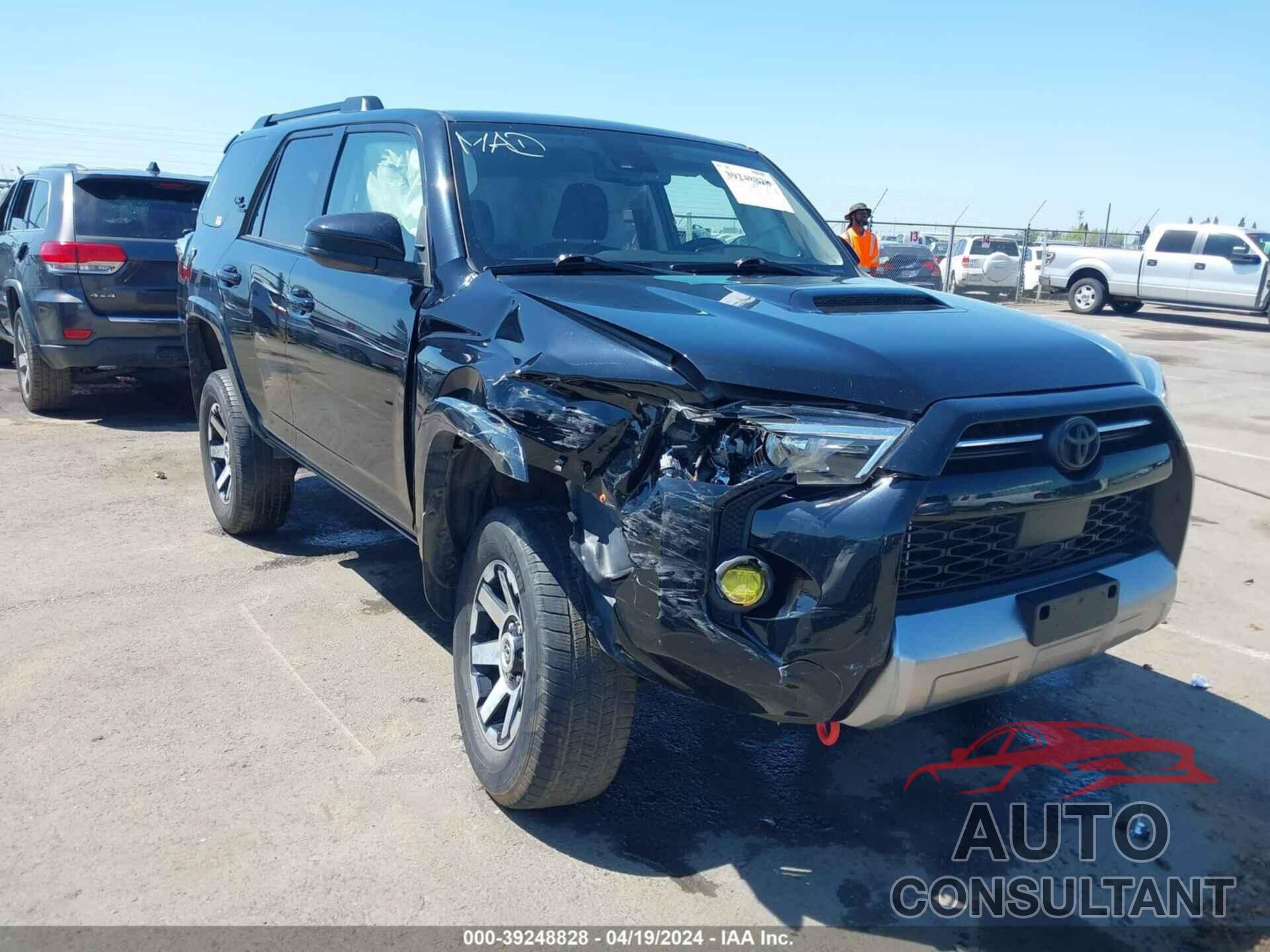 TOYOTA 4RUNNER 2022 - JTEPU5JR8N6006920