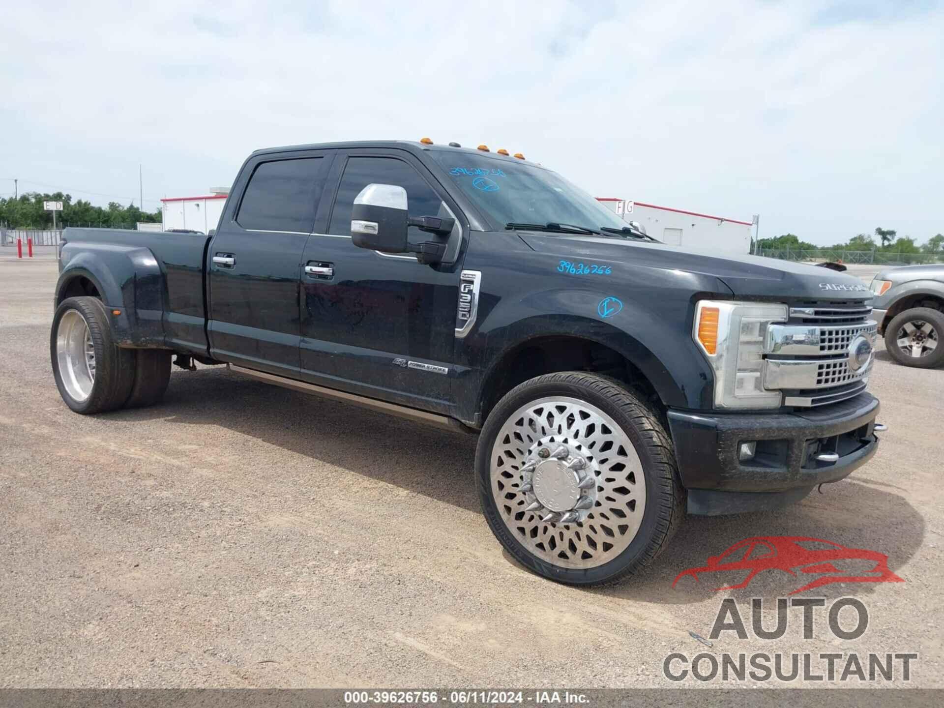 FORD F-350 2017 - 1FT8W3DT1HED16481