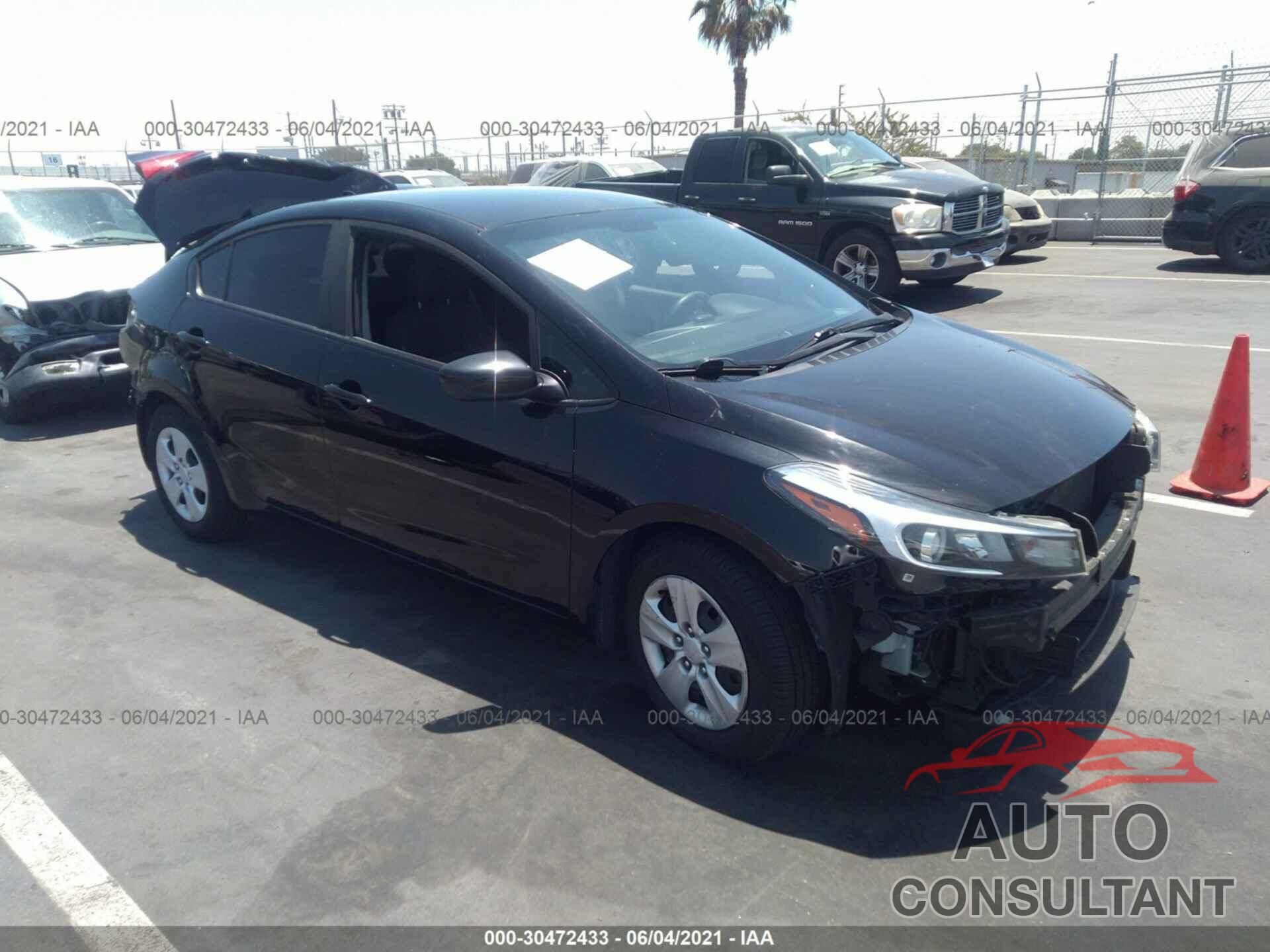 KIA FORTE 2017 - 3KPFK4A77HE049948