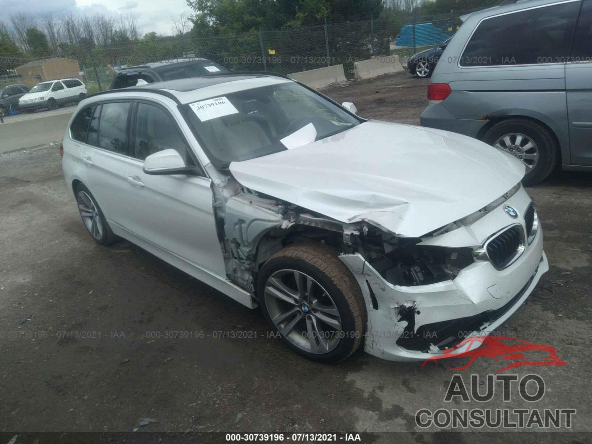 BMW 3 SERIES 2016 - WBA8J1C51GK458686