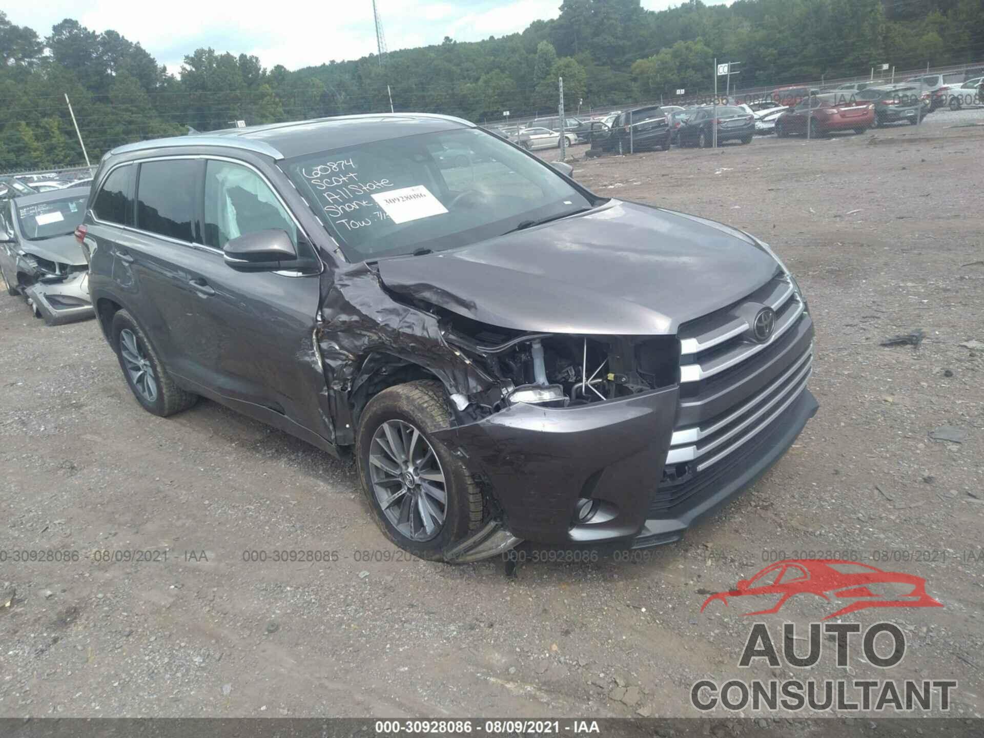 TOYOTA HIGHLANDER 2017 - 5TDKZRFH7HS525341
