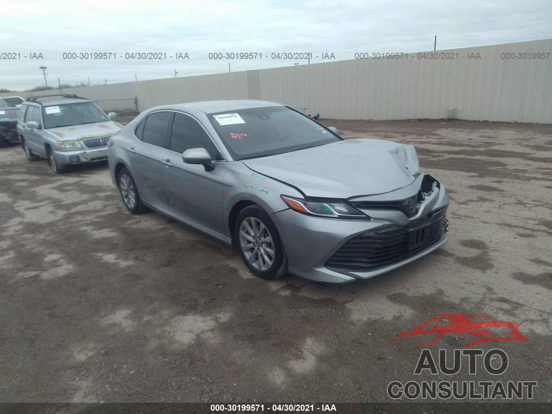 TOYOTA CAMRY 2018 - JTNB11HK0J3016289