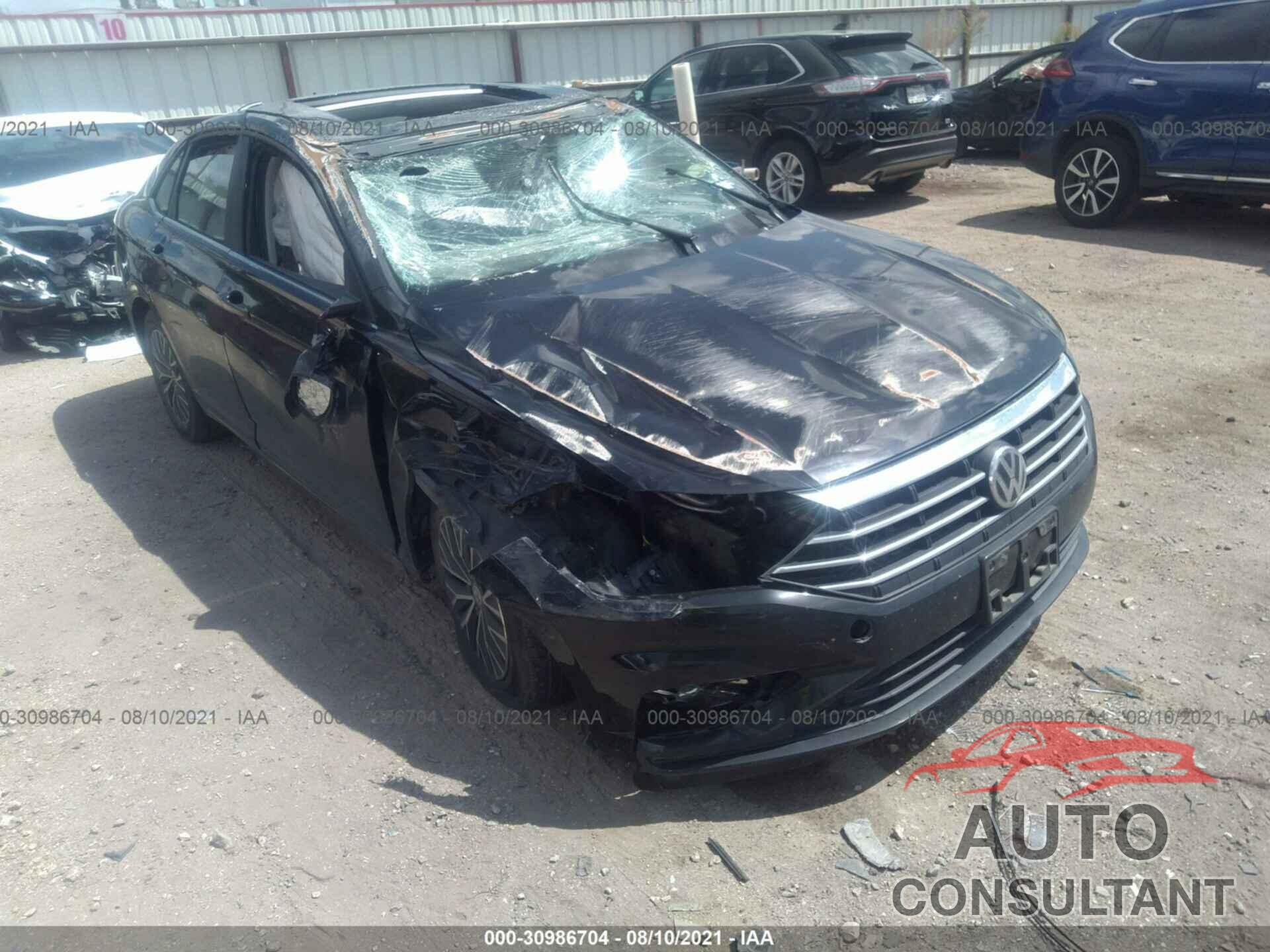 VOLKSWAGEN JETTA 2019 - 3VWCB7BU7KM176265
