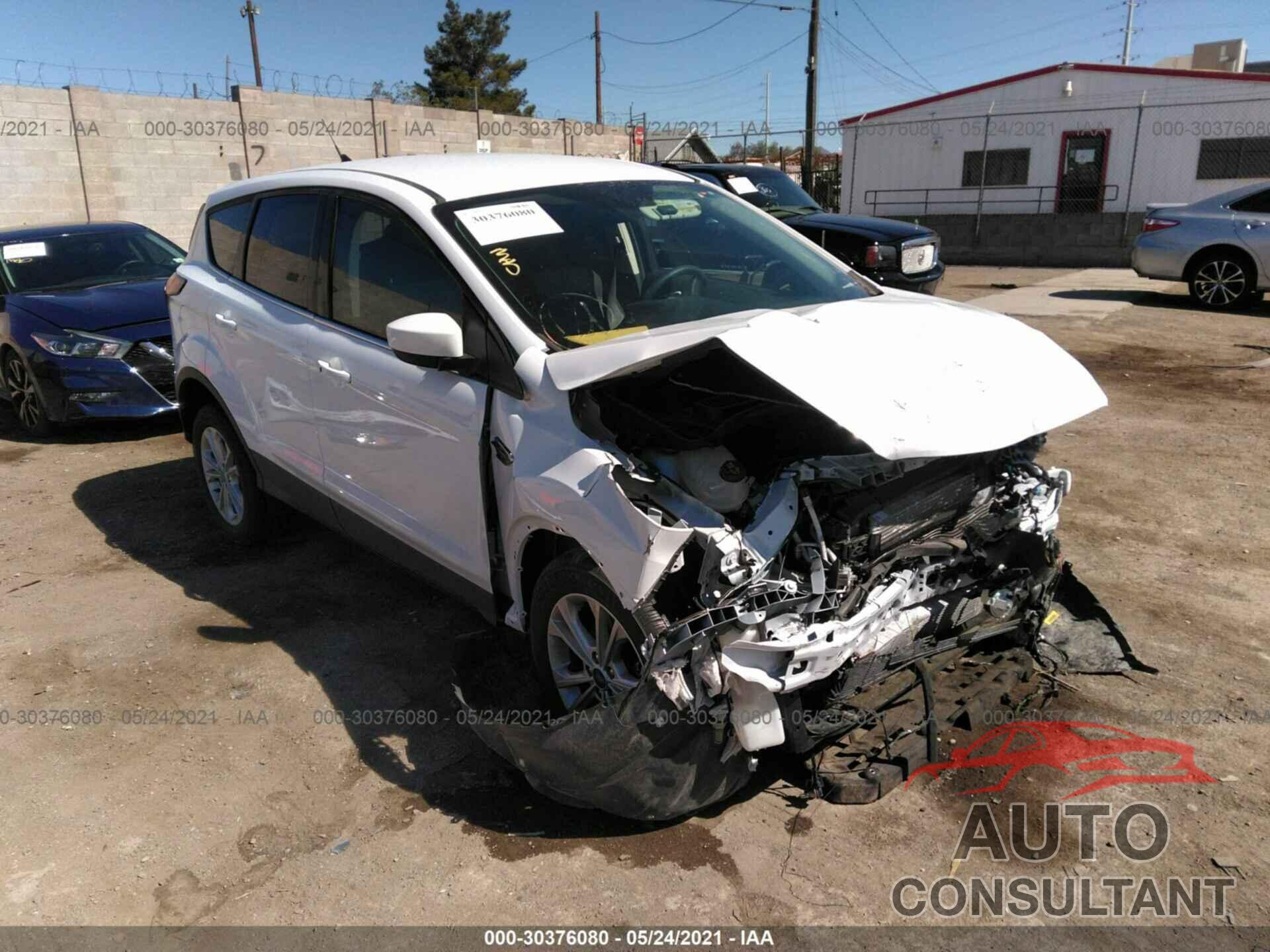 FORD ESCAPE 2019 - 1FMCU0GD9KUC27687
