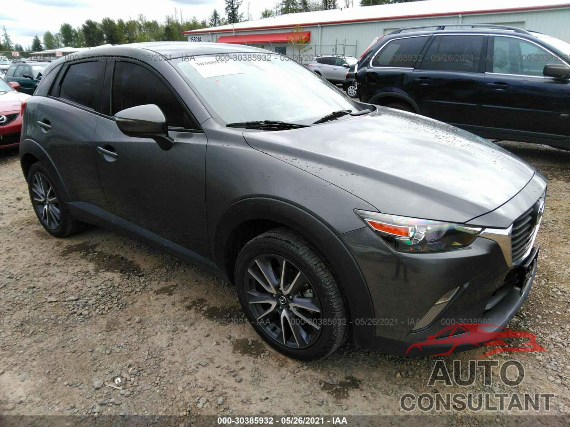 MAZDA CX-3 2018 - JM1DKFC78J1302431