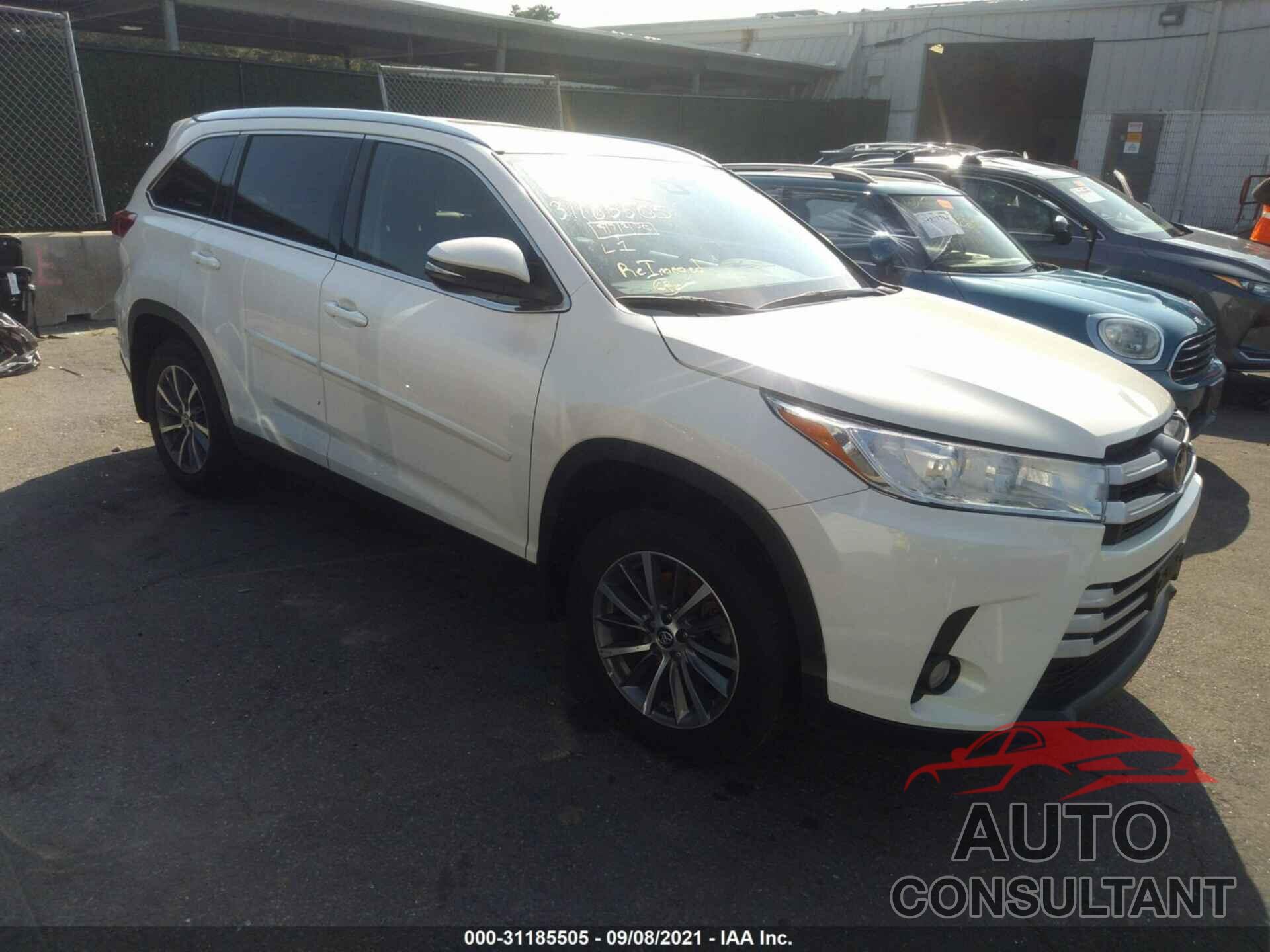 TOYOTA HIGHLANDER 2019 - 5TDJZRFH9KS595278