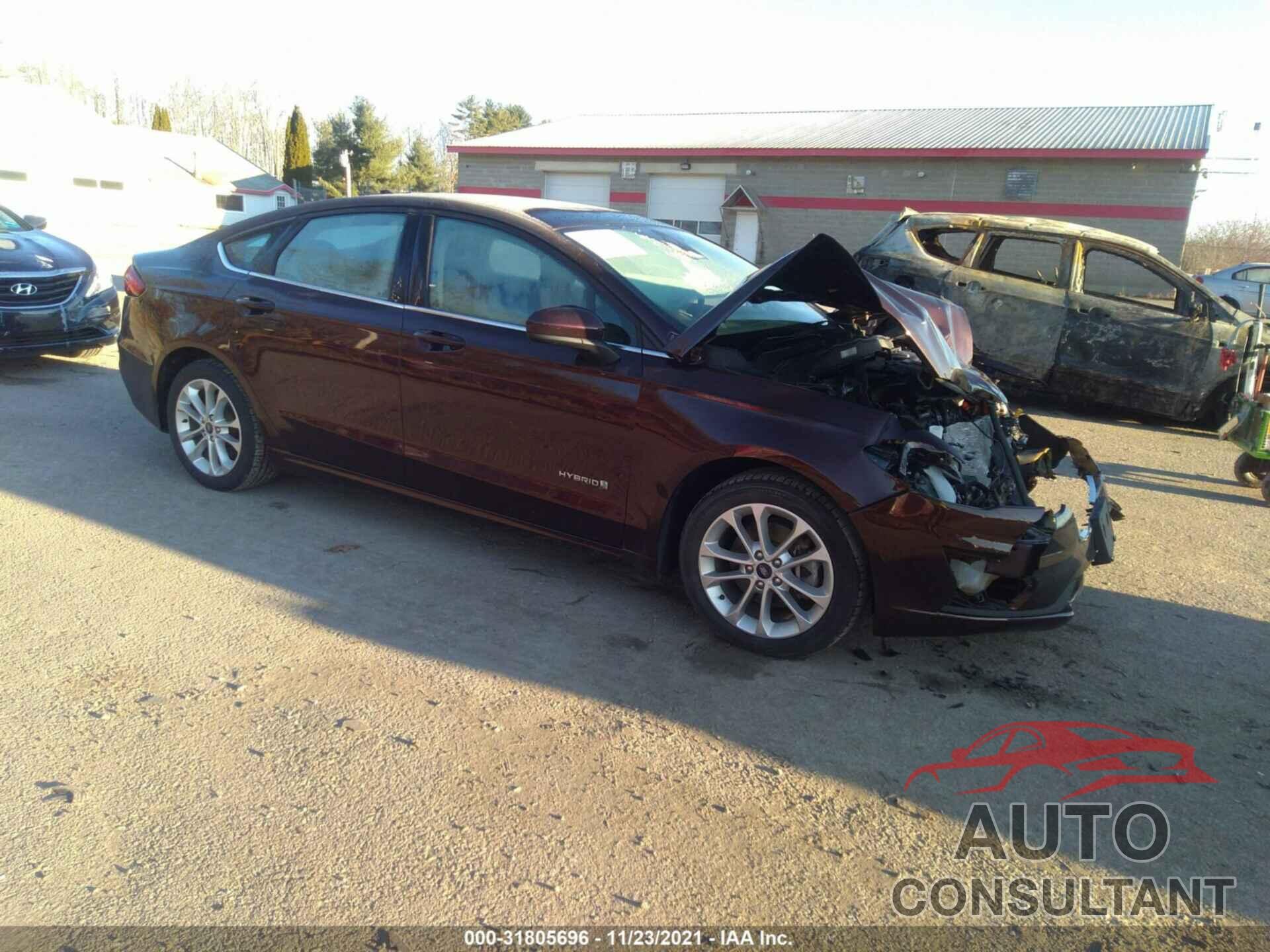 FORD FUSION HYBRID 2019 - 3FA6P0LU6KR191615