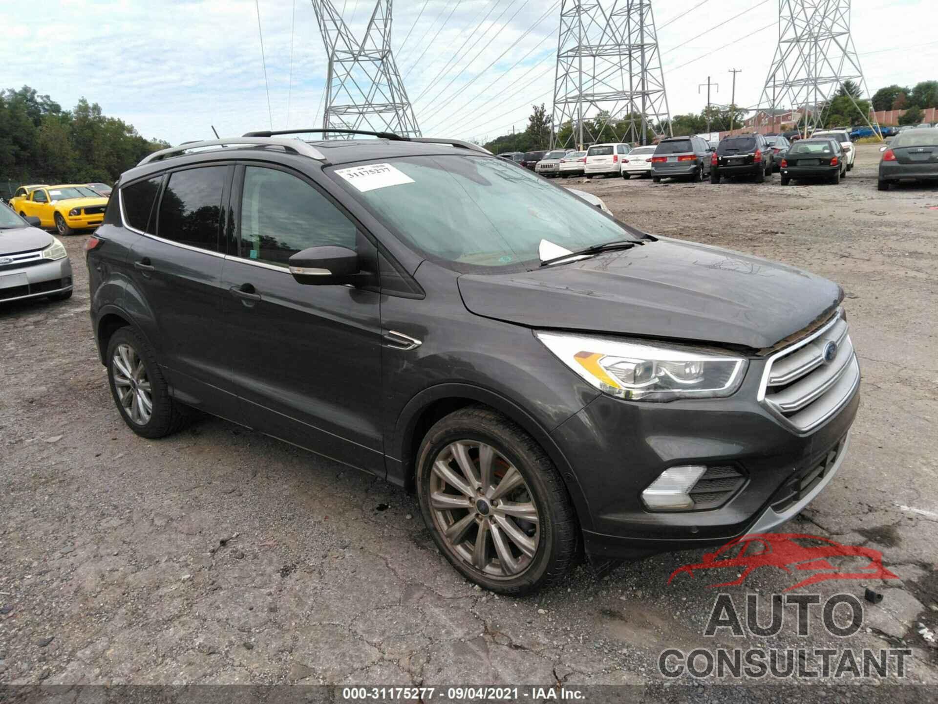 FORD ESCAPE 2018 - 1FMCU9J91JUA60152