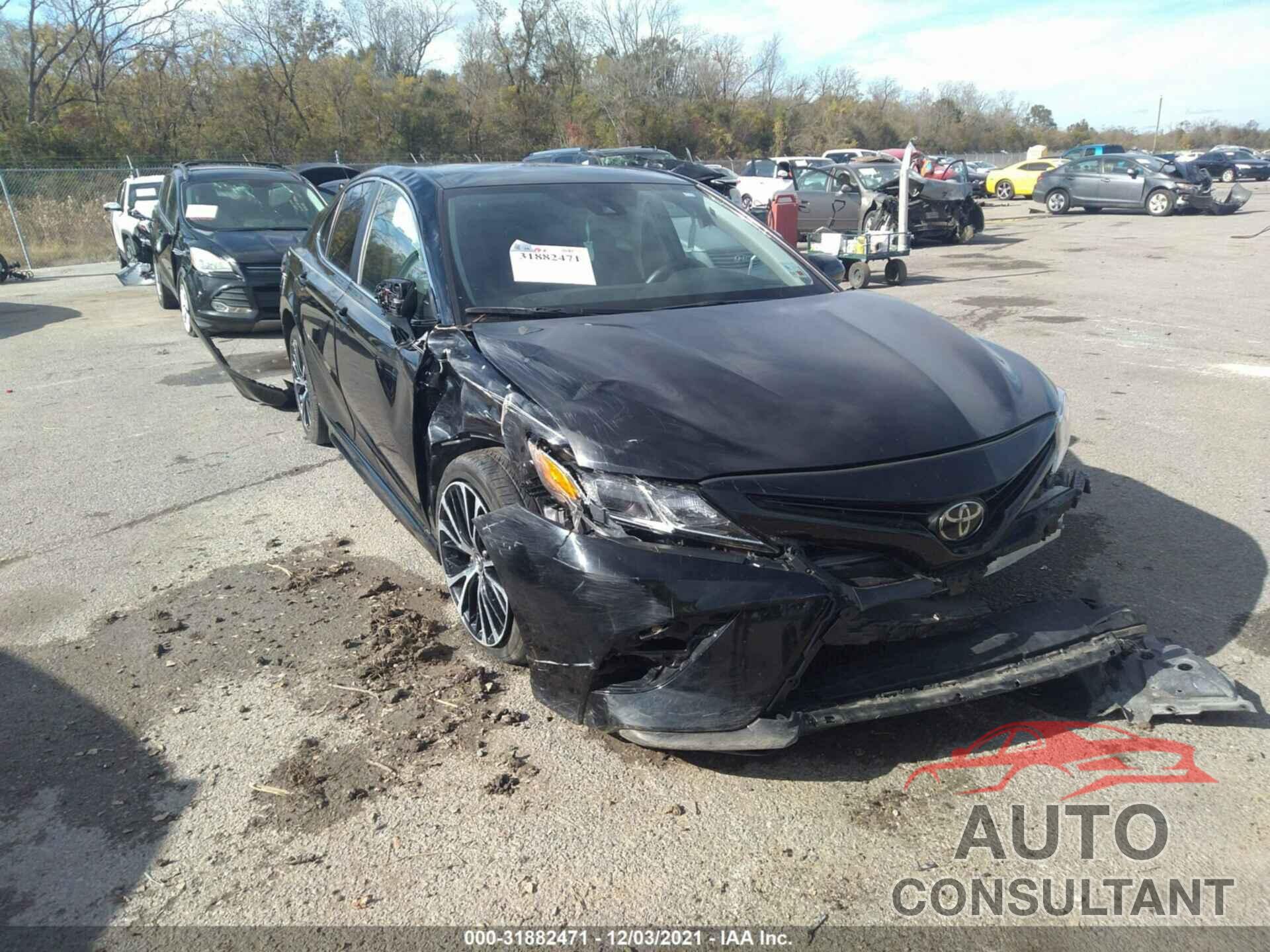 TOYOTA CAMRY 2019 - 4T1B11HK0KU779571