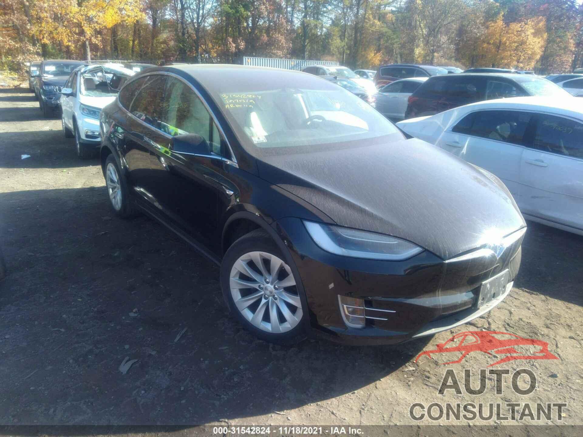 TESLA MODEL X 2019 - 5YJXCAE27KF182726