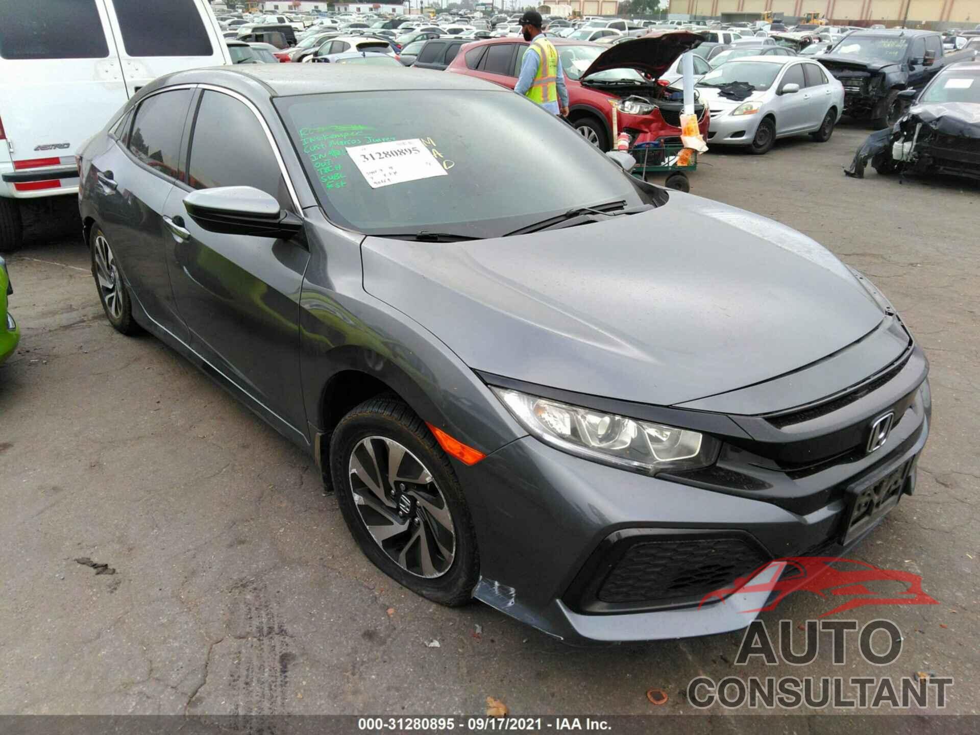 HONDA CIVIC HATCHBACK 2017 - SHHFK7H22HU408773
