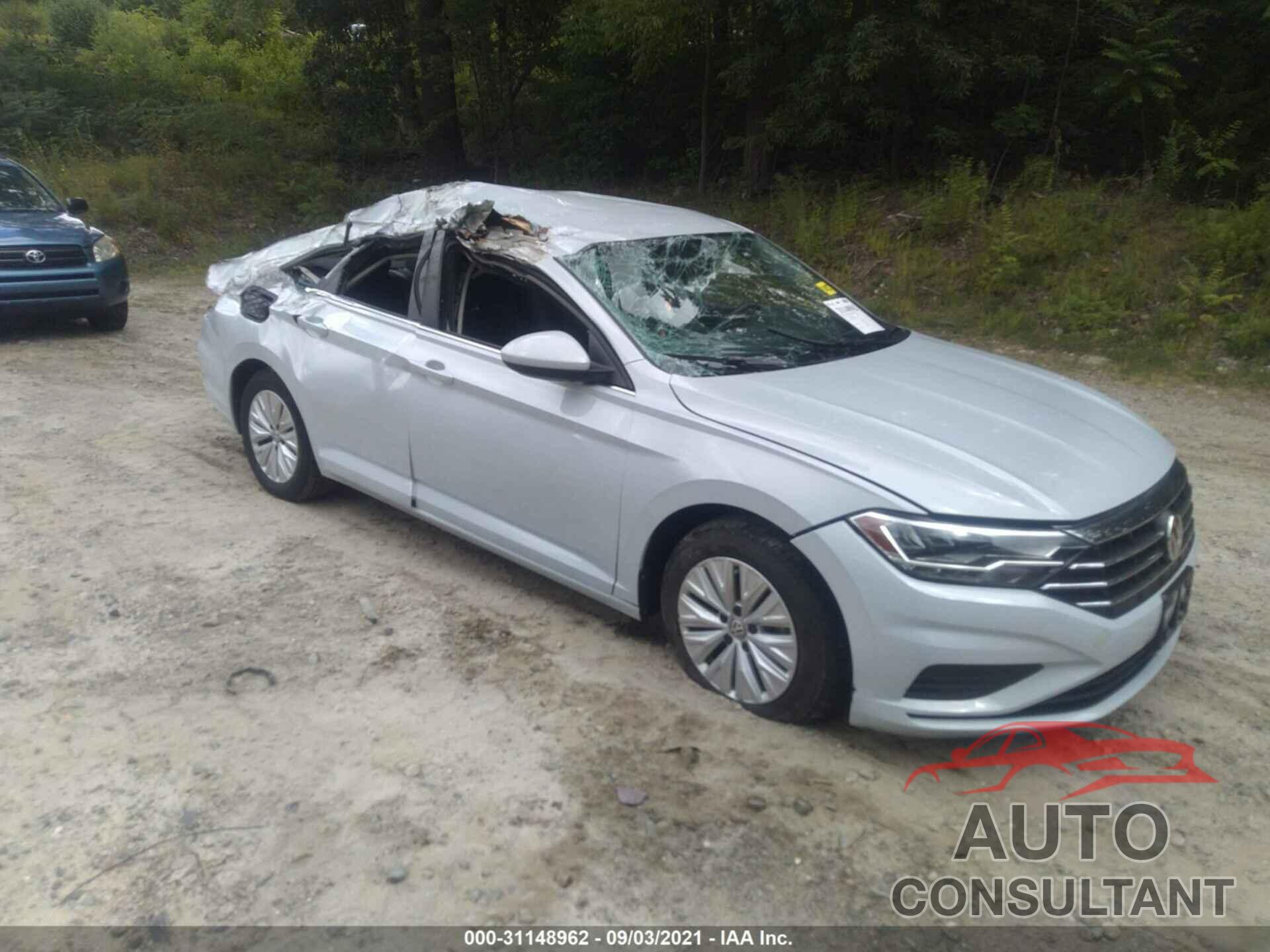 VOLKSWAGEN JETTA 2019 - 3VWC57BU7KM030651