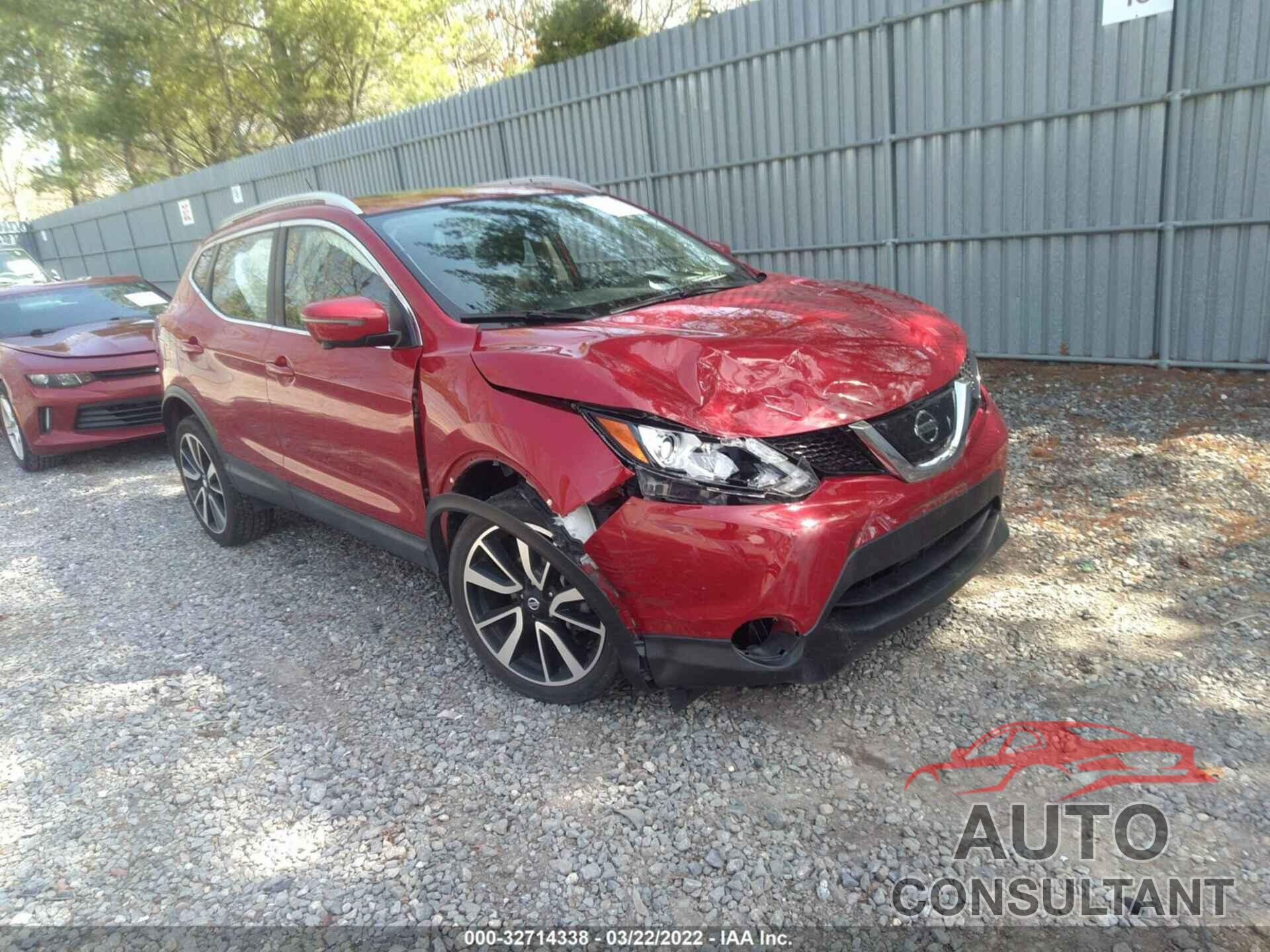 NISSAN ROGUE SPORT 2017 - JN1BJ1CR7HW143884