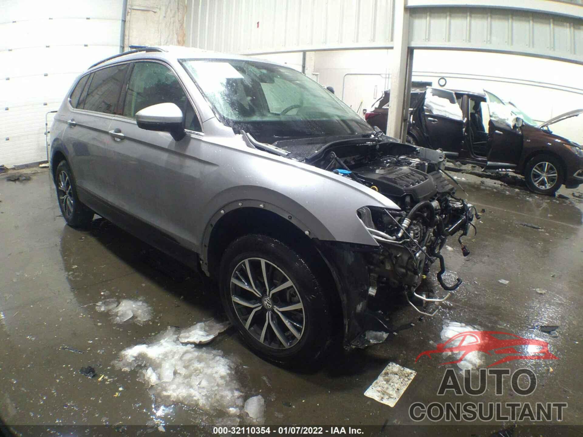 VOLKSWAGEN TIGUAN 2019 - 3VV2B7AX4KM137404