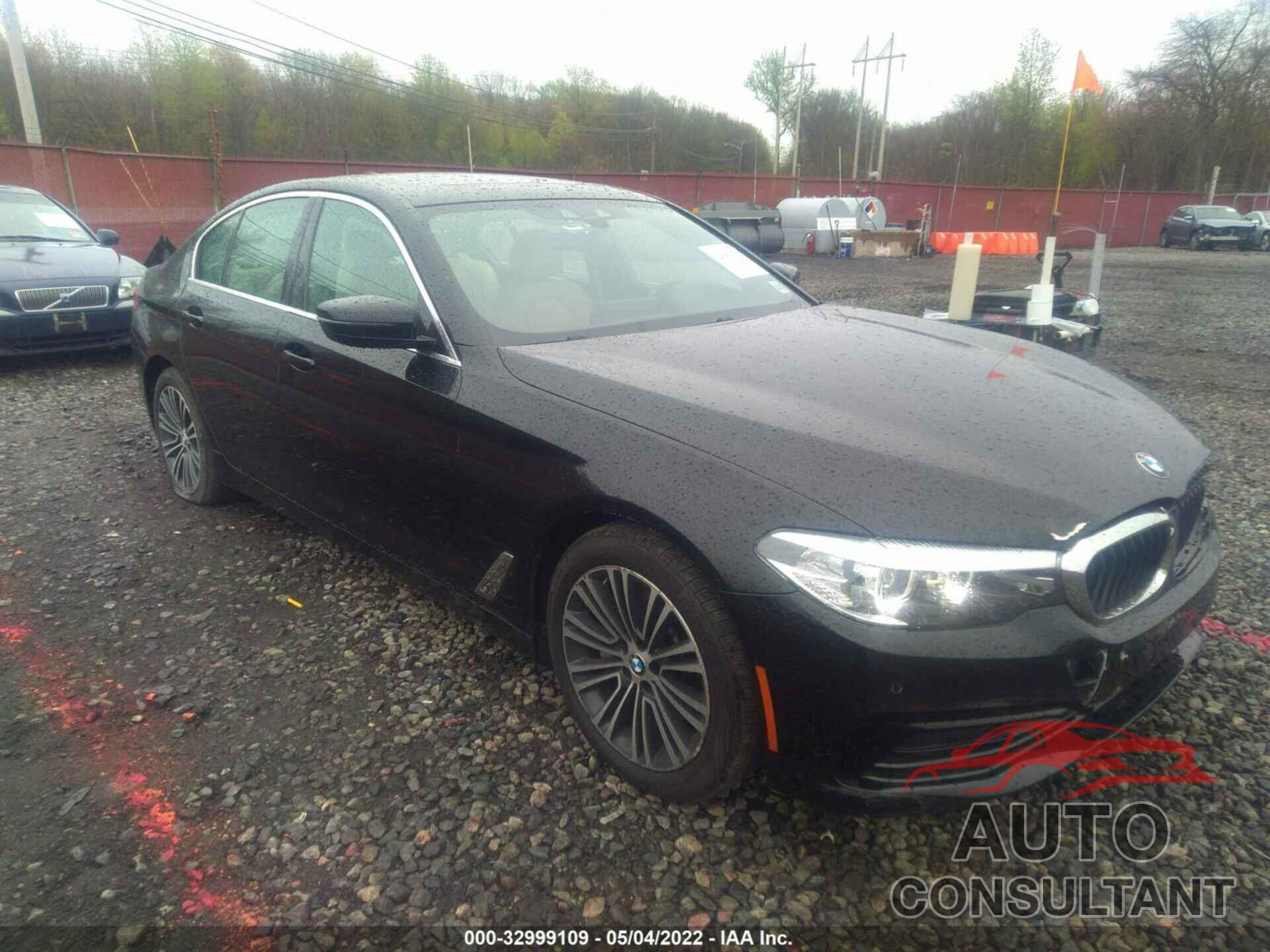 BMW 5 SERIES 2019 - WBAJA5C53KWW18576