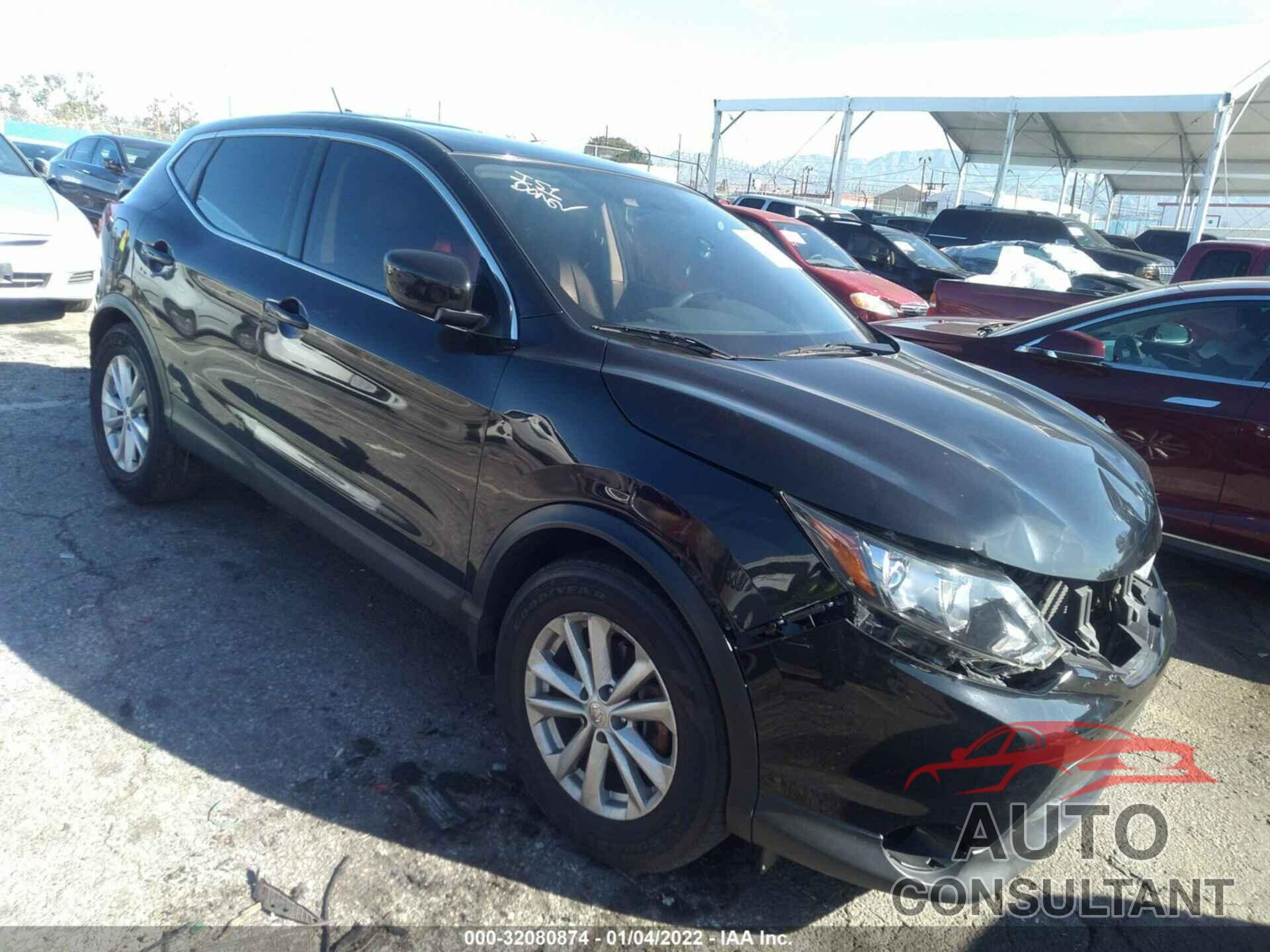 NISSAN ROGUE SPORT 2017 - JN1BJ1CP2HW032965