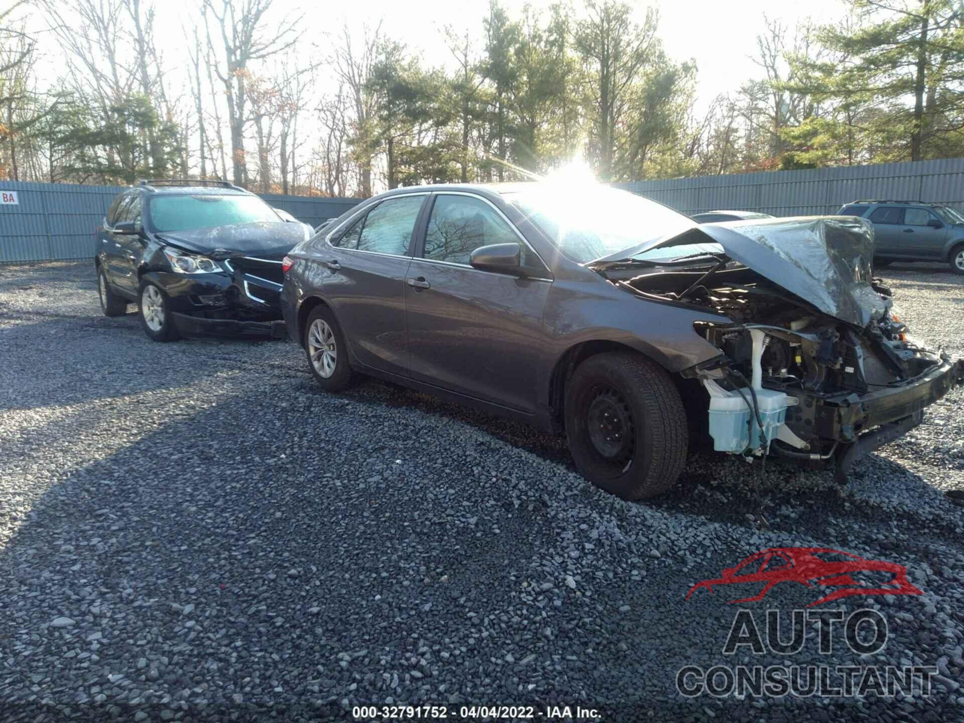 TOYOTA CAMRY 2017 - 4T1BF1FK8HU449934