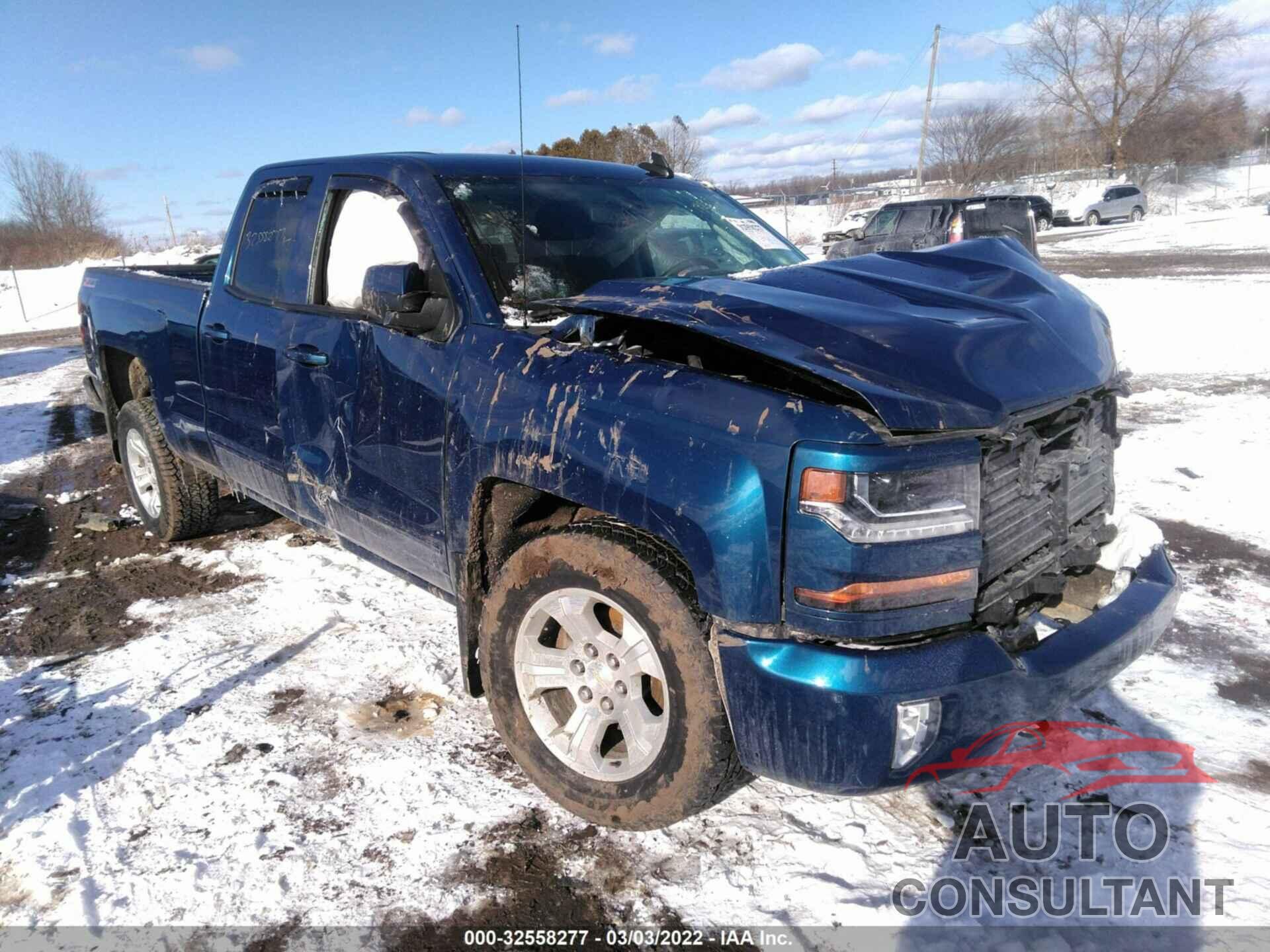 CHEVROLET SILVERADO 1500 2017 - 1GCVKREC4HZ403543